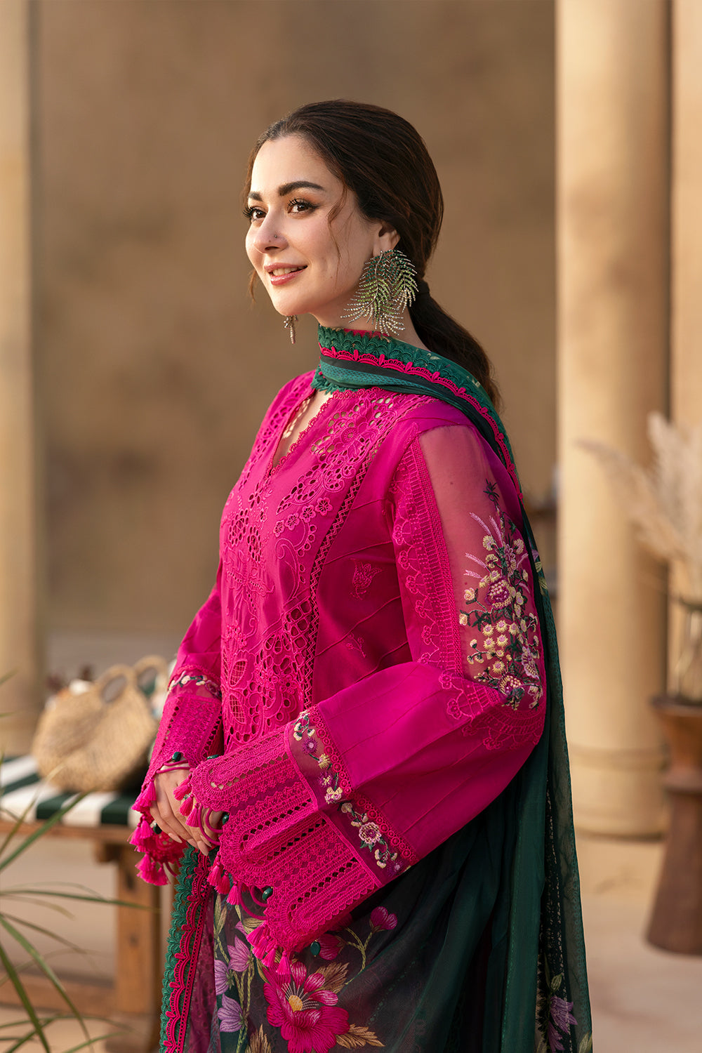 Saira Rizwan Unstitched Dhanak Embroidered 3PC With Printed Shawl