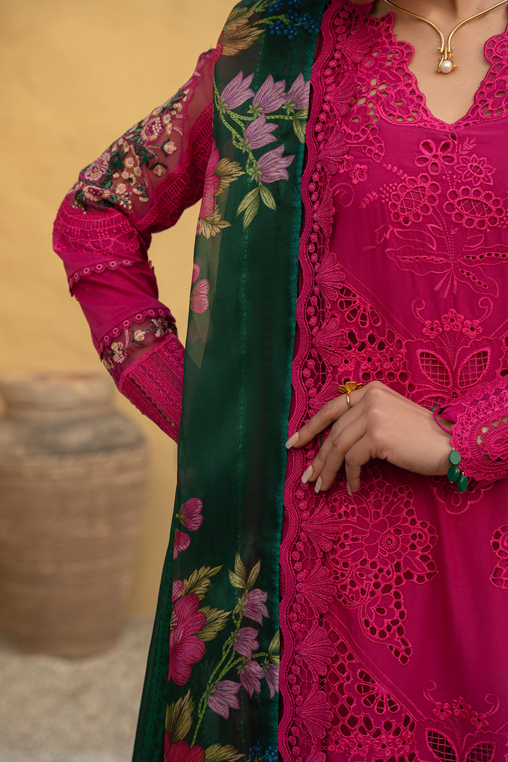 Saira Rizwan Unstitched Dhanak Embroidered 3PC With Printed Shawl