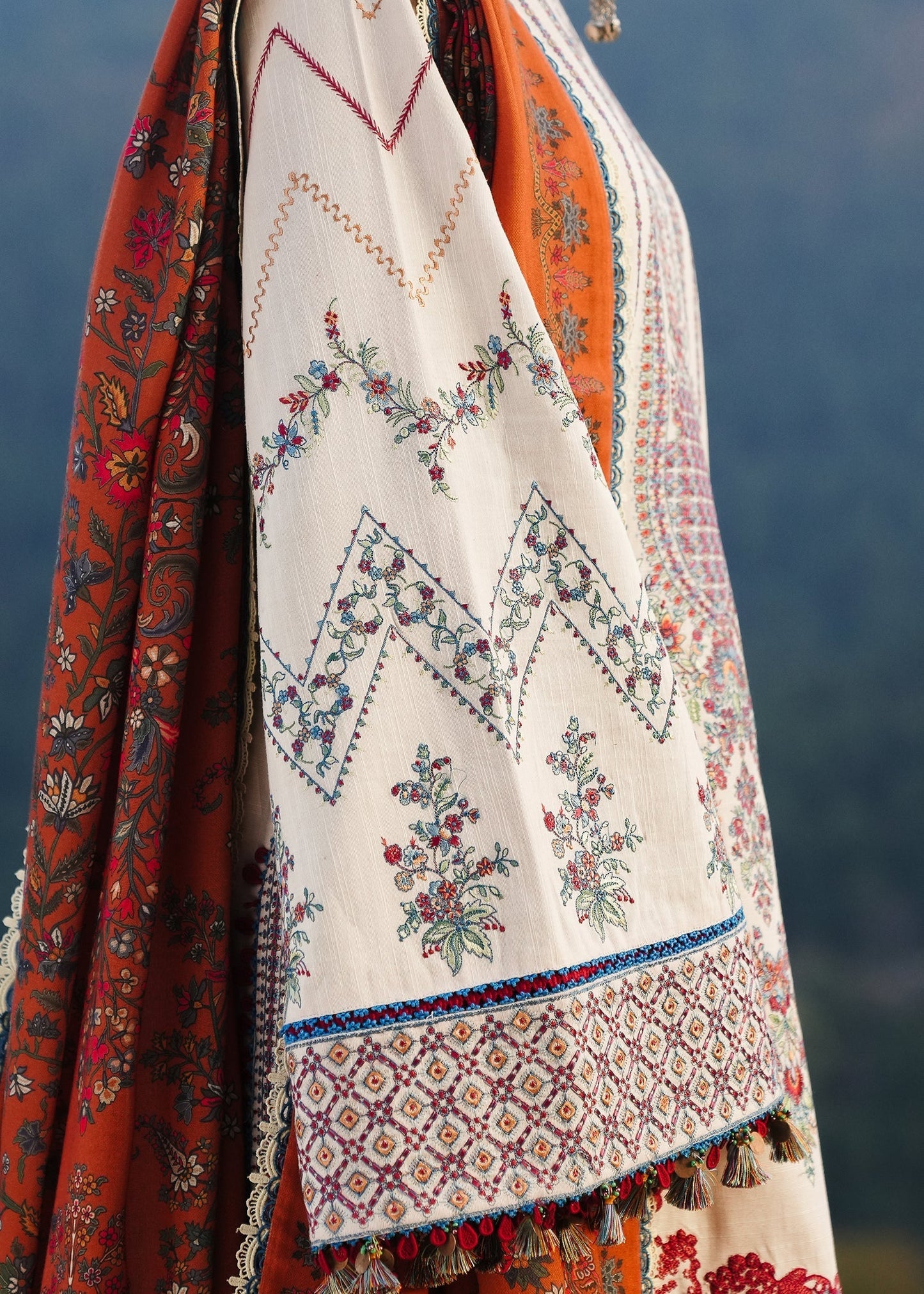 Hussain Rehar Unstitched Dhanak 3PC With Printed Shawl