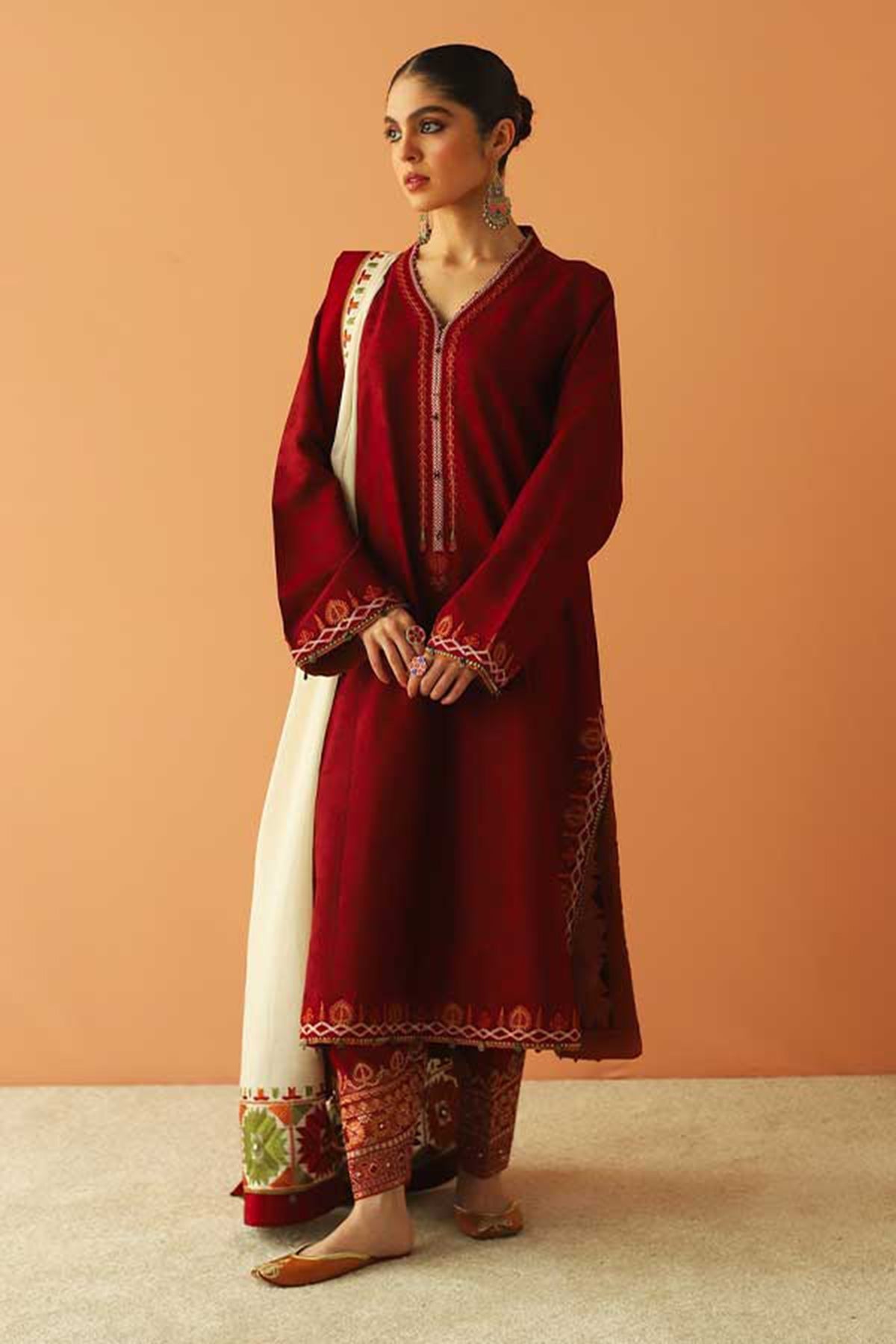 ZARA SHAHJAHAN 3PC EMBROIDERED DHANAK WITH EMBROIDERED DHANAK SHAWL
