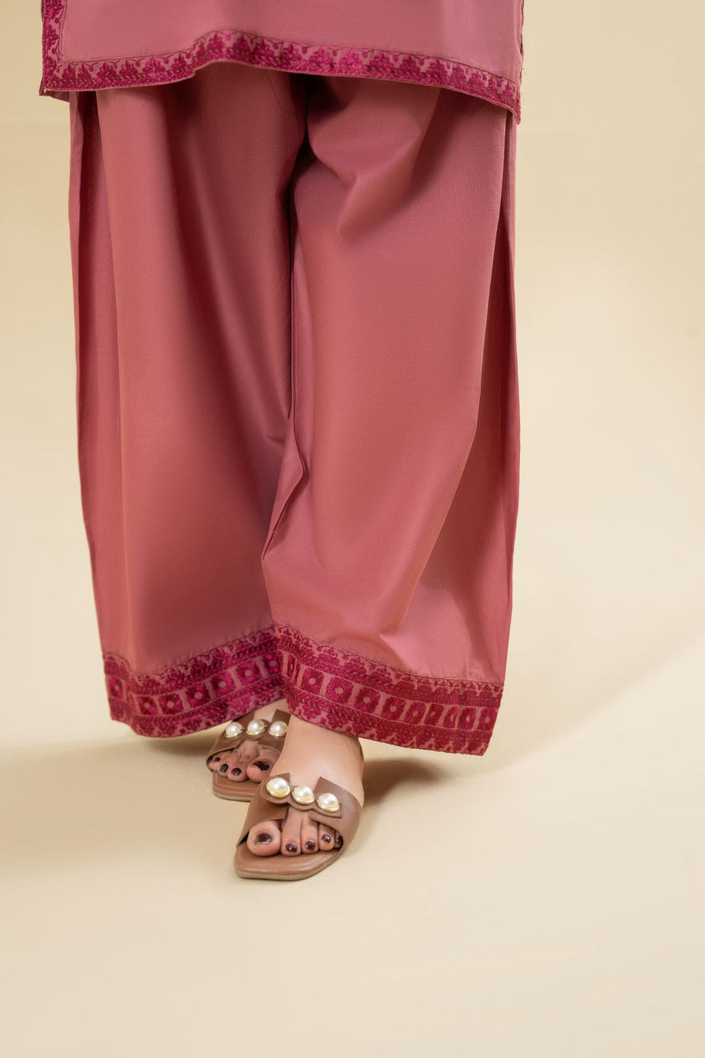 RUBY UNSTITCHED DHANAK 2PC WITH DHANAK EMBROIDERED TROUSER