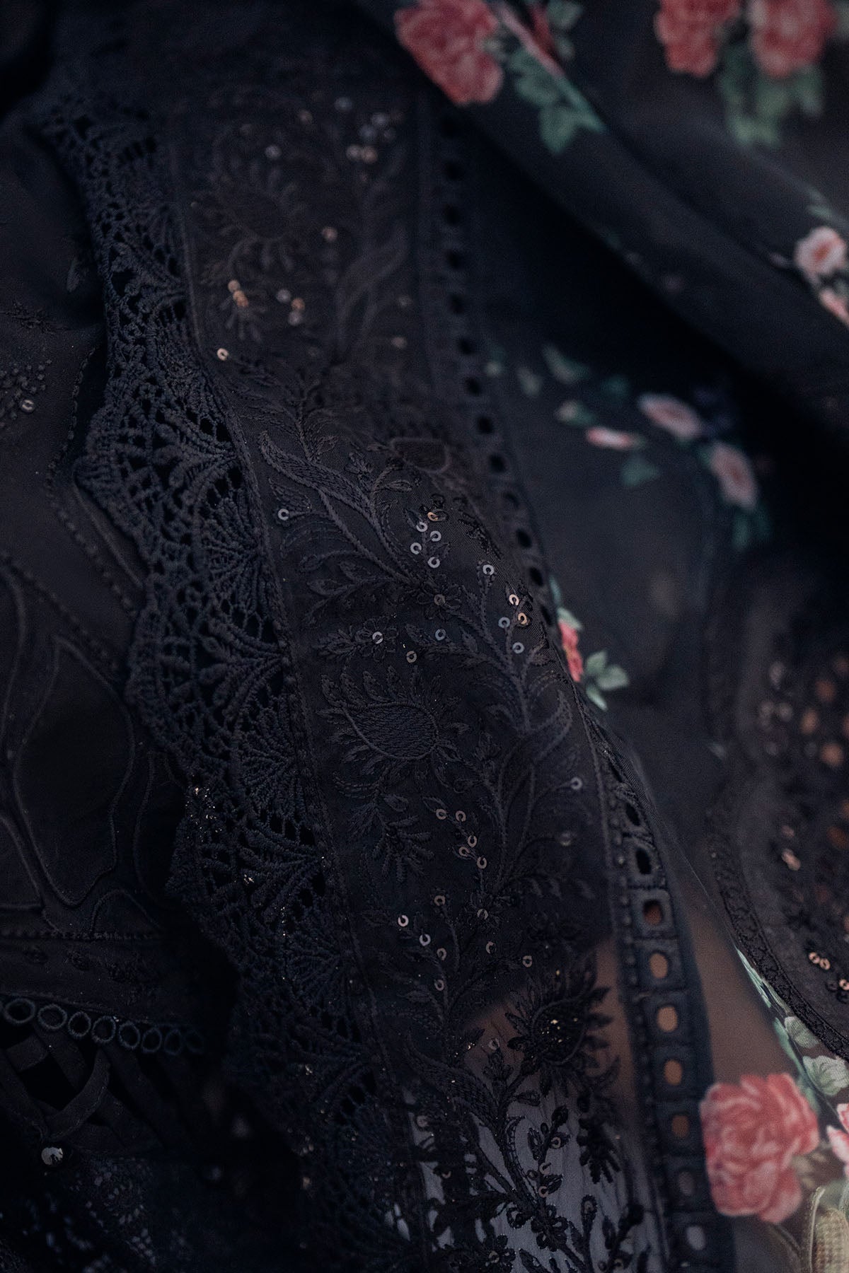 NUREH | UNSTITCHED LAWN 3PC (SYT-434)