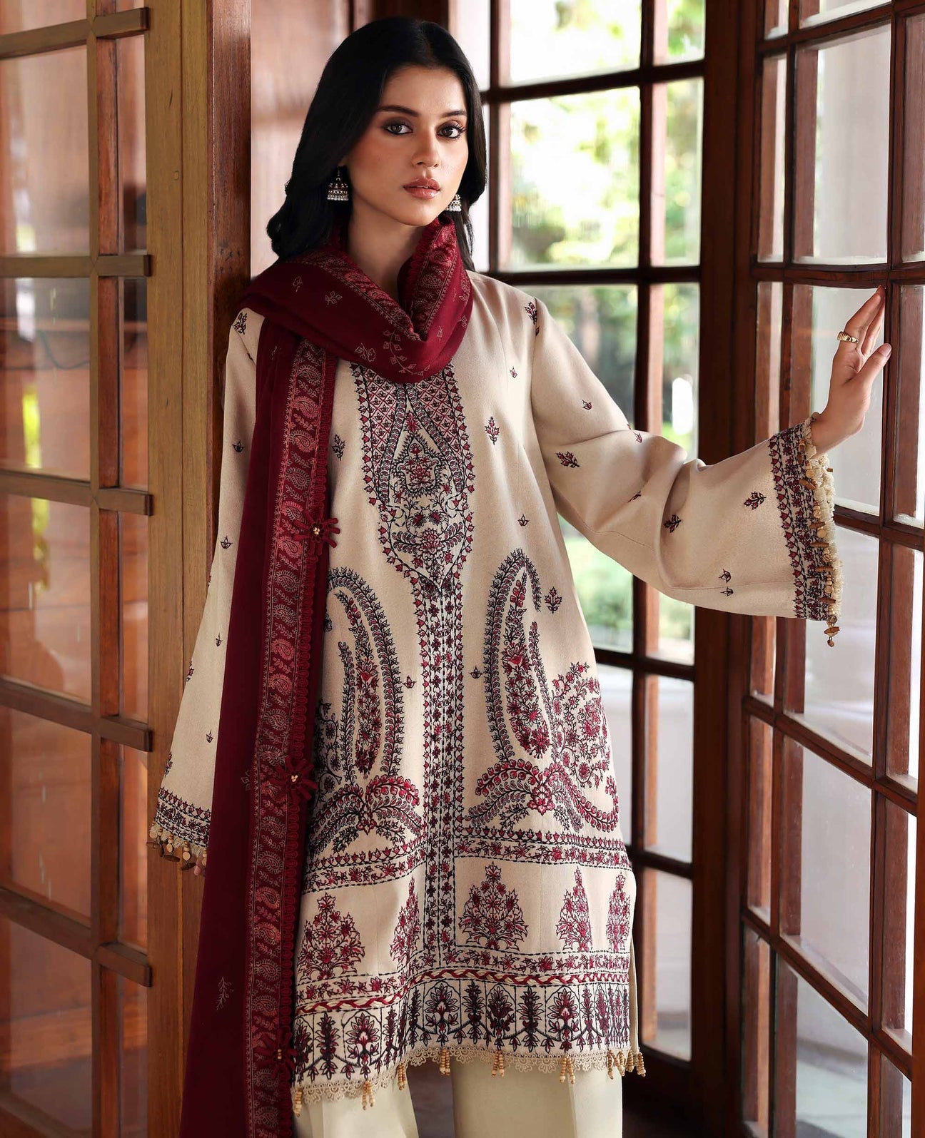 REPUBLIC | LIORA | UNSTITCHED LAWN 3PC (SYT-552)