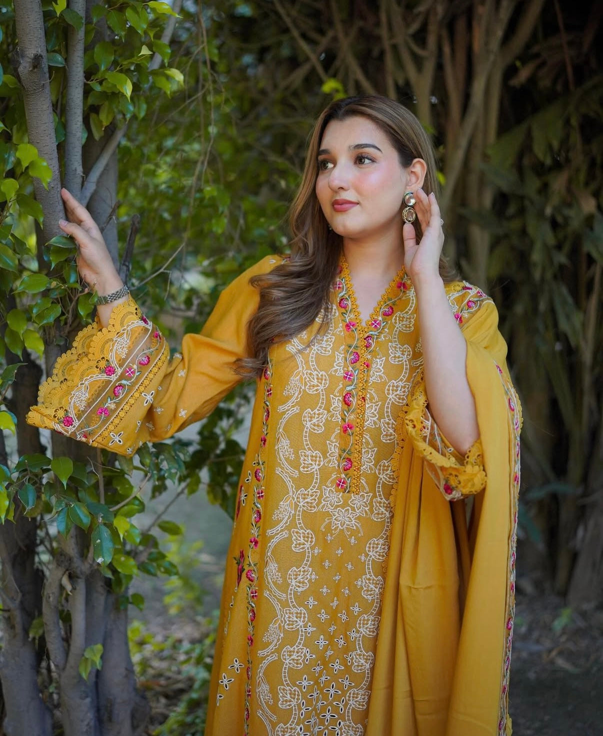 ANEELAS | UNSTITCHED LAWN 3PC (SYT-559)