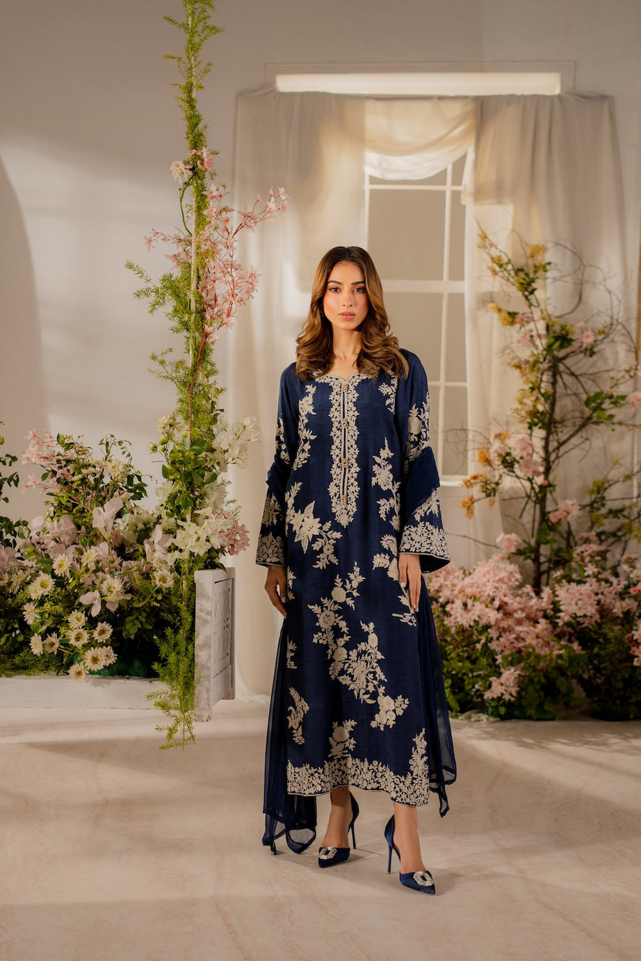 VINTAGE | KHWAAB ||UNSTITCHED LAWN 3PC (SYT-556)