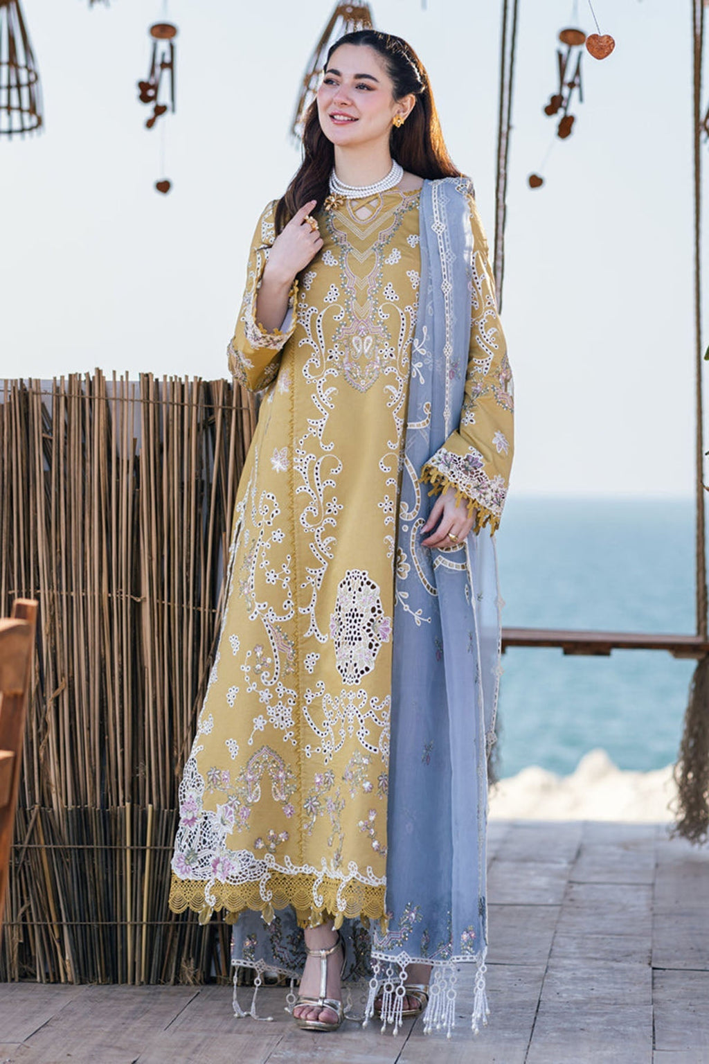 Qalamkar Mastred Embroidered Lawn 3pc with Embroidered Slub Net dupatta (SYT-445)