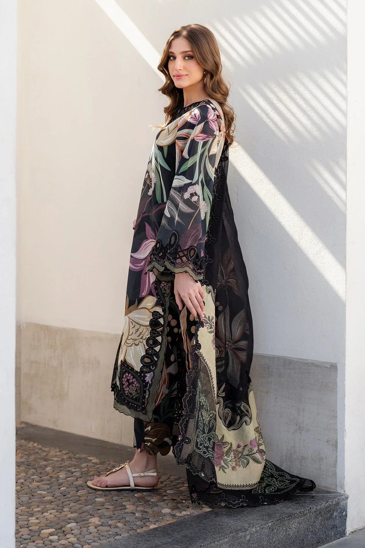 BAROQUE UNSTITCHED LAWN 3PC PATCHES WITH 4 SIDE LACE AND CHIFFON DUPATTA