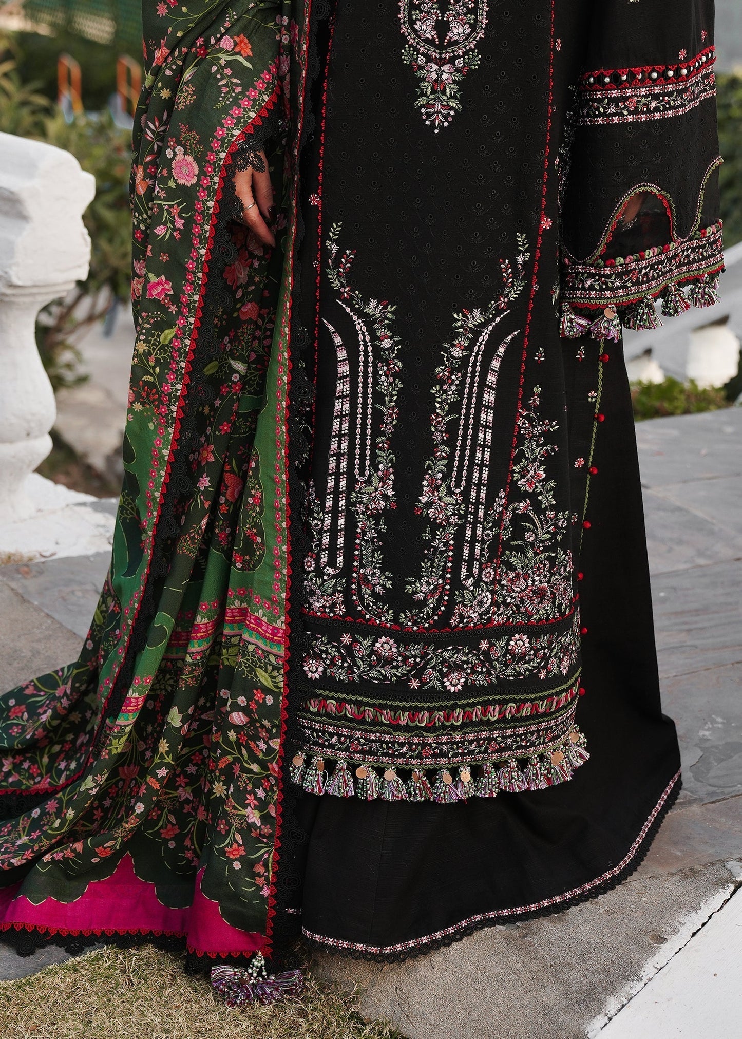 HUSSAIN REHAR DHANAK EMBROIDERED WINTER 3PC WITH DHANAK EMBROIDERED SHAWL
