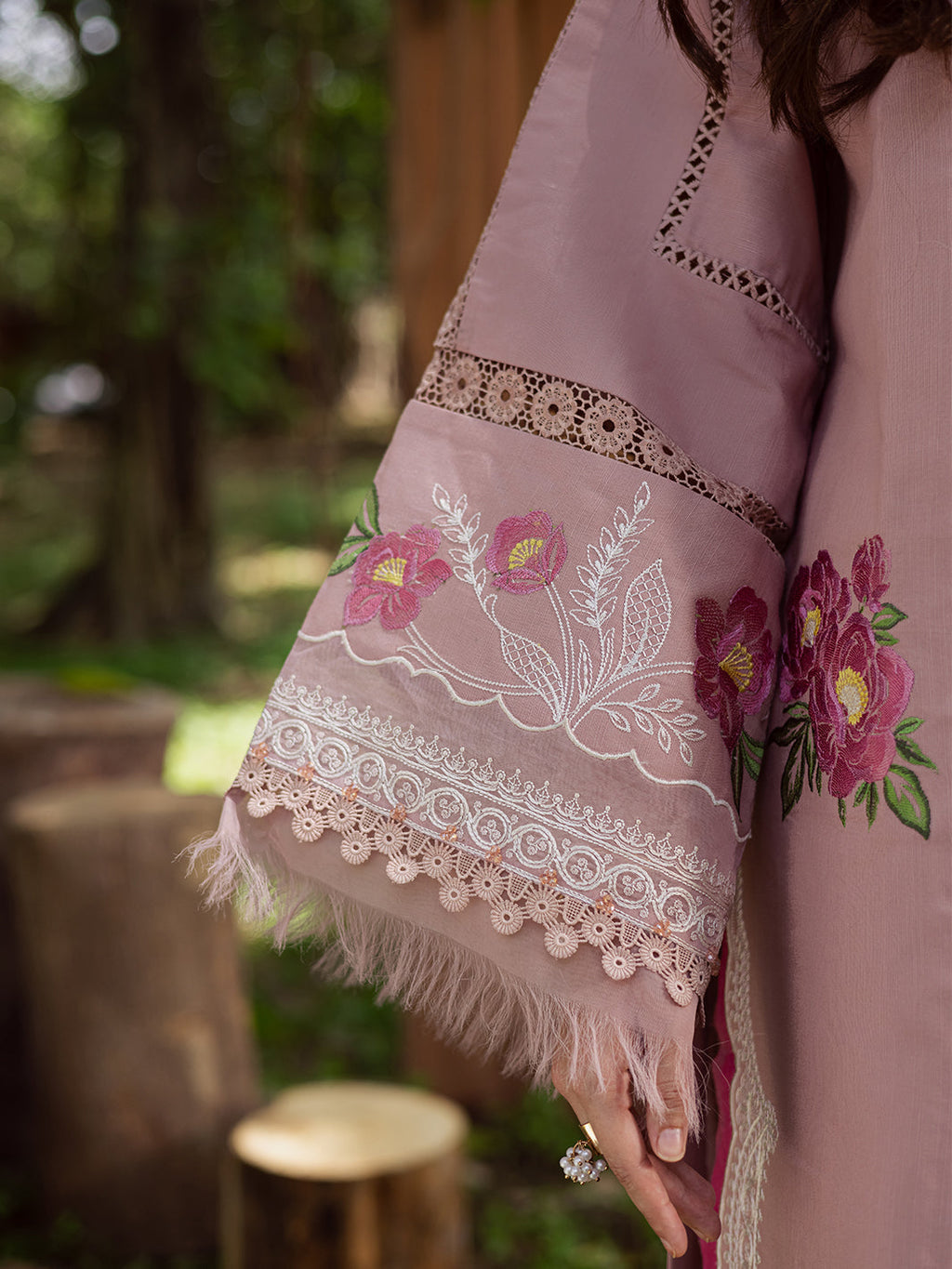 PARISHAY | UNSTITCHED LAWN 3PC (SYT-564)