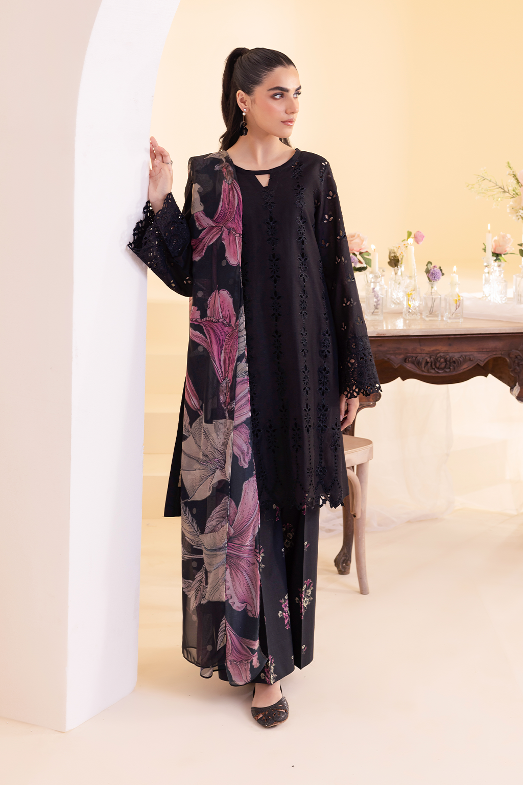 Iznik- 3PC Unstitched Dhanak Embroidered Shirt with Dhanak Shawl and Trouser