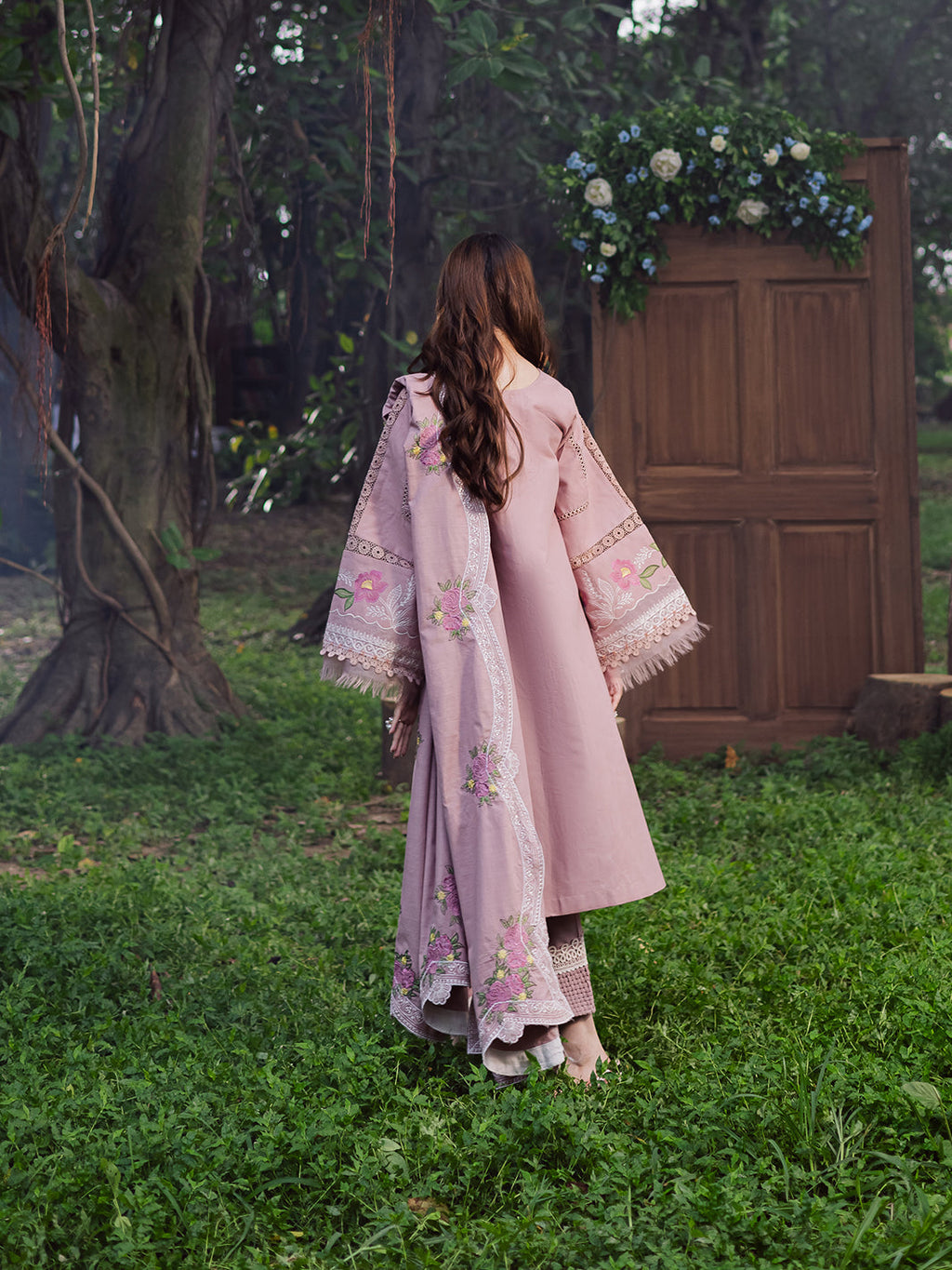 PARISHAY | UNSTITCHED LAWN 3PC (SYT-564)