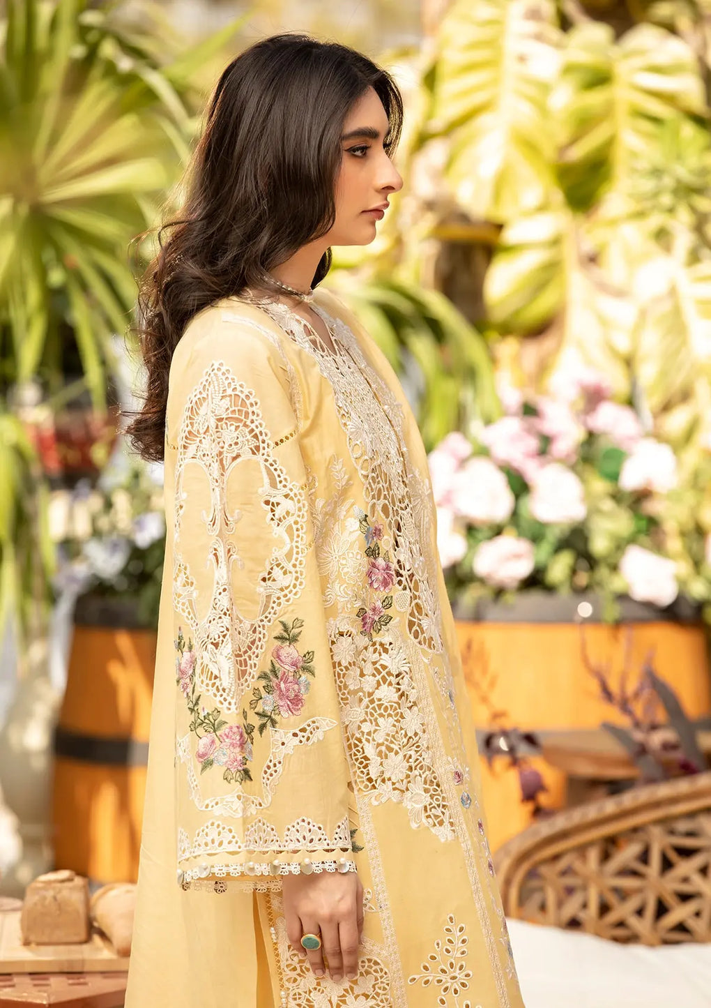 ELAF | ROSHNE | UNSTITCHED LAWN 3PC (SYT-515)
