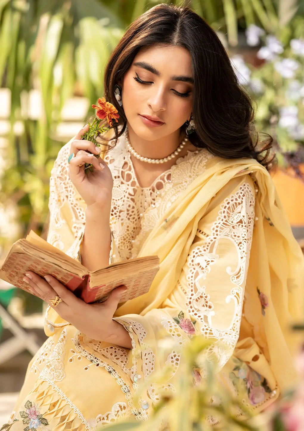 ELAF | ROSHNE | UNSTITCHED LAWN 3PC (SYT-515)