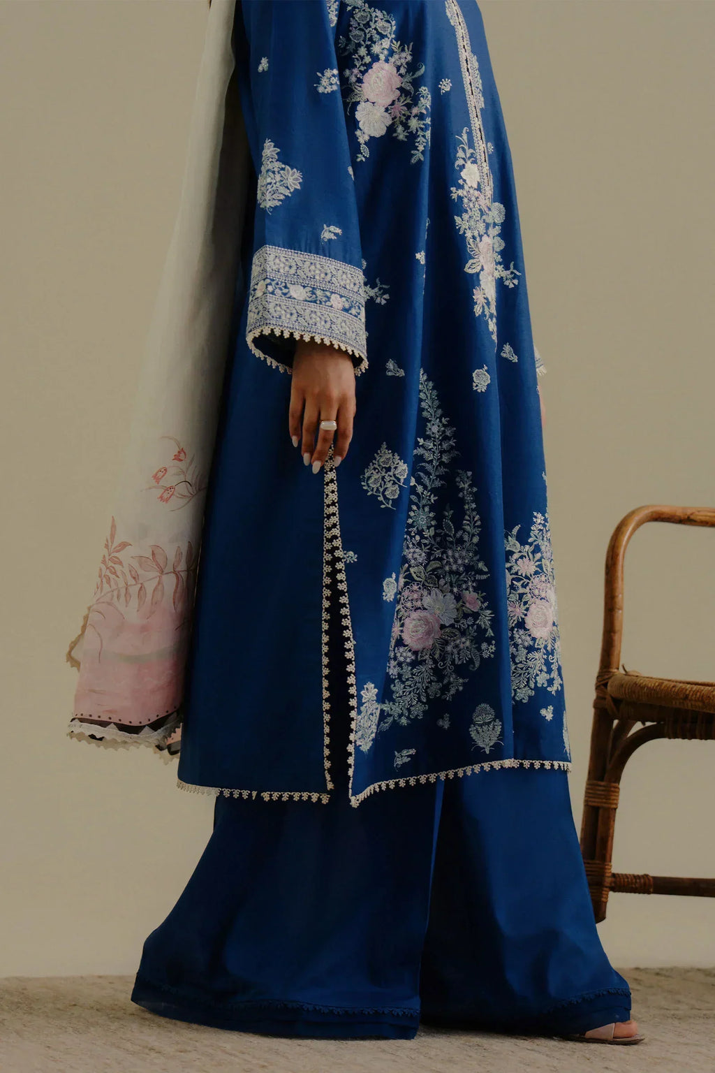 ZARA SHAHJAHAN- 3PC LAWN EMBROIDERED SHIRT WITH PRINTED CHIFFON DUPATTA (SYT-414)