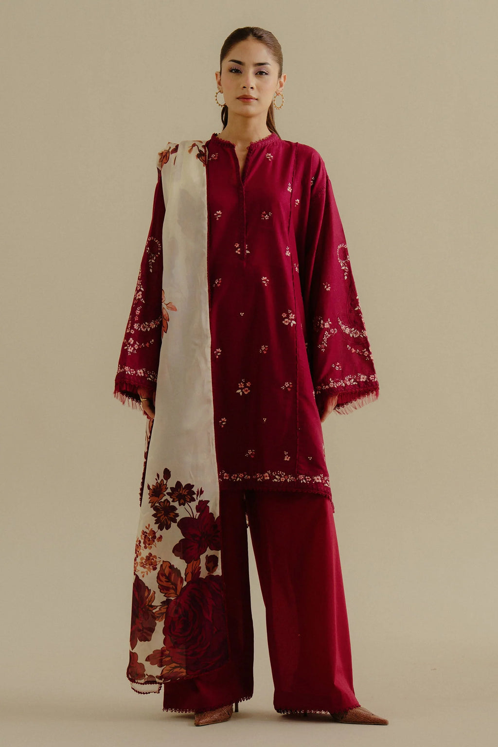 ZARA SHAHJAHAN- 3PC LAWN EMBROIDERED SHIRT WITH PRINTED CHIFFON DUPATTA (SYT-415)