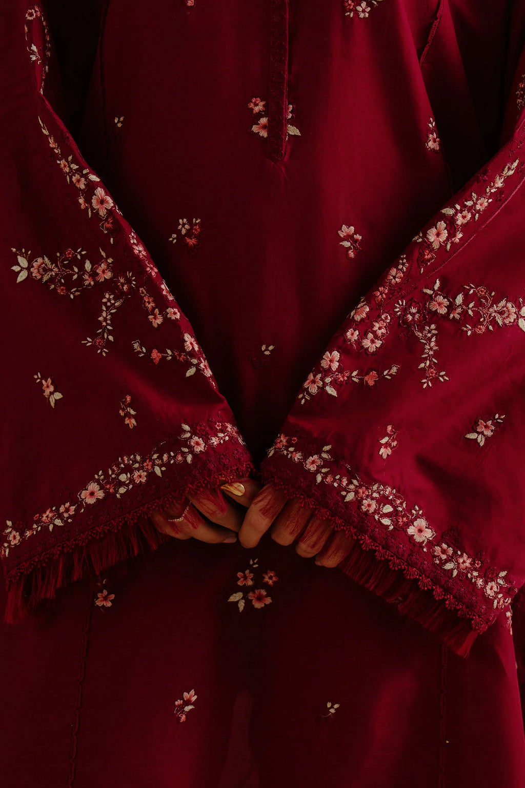 ZARA SHAHJAHAN- 3PC LAWN EMBROIDERED SHIRT WITH PRINTED CHIFFON DUPATTA (SYT-415)