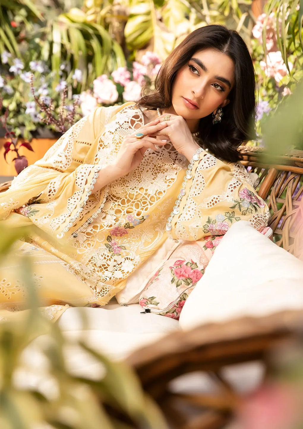 ELAF | ROSHNE | UNSTITCHED LAWN 3PC (SYT-515)