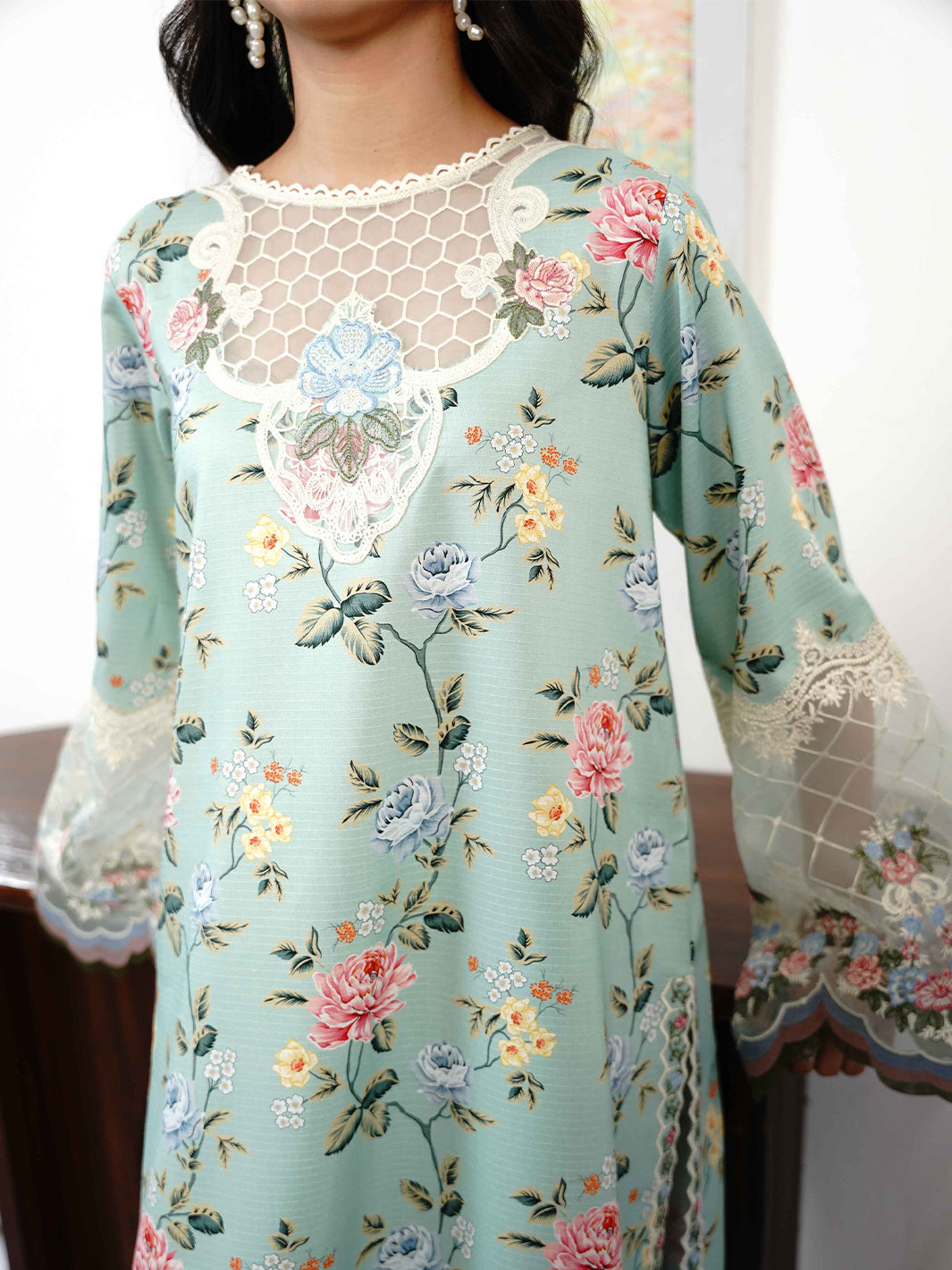 BIN ILYAS | UNSTITCHED SUMMER LAWN 3PC (SYT-546)