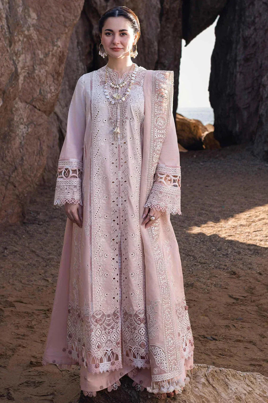 QALAMKAR - 3PC LAWN EMBROIDERED SHIRT WITH KHADDI NET EMBROIDERED READY TO WEAR DUPATTA (SYT-419)