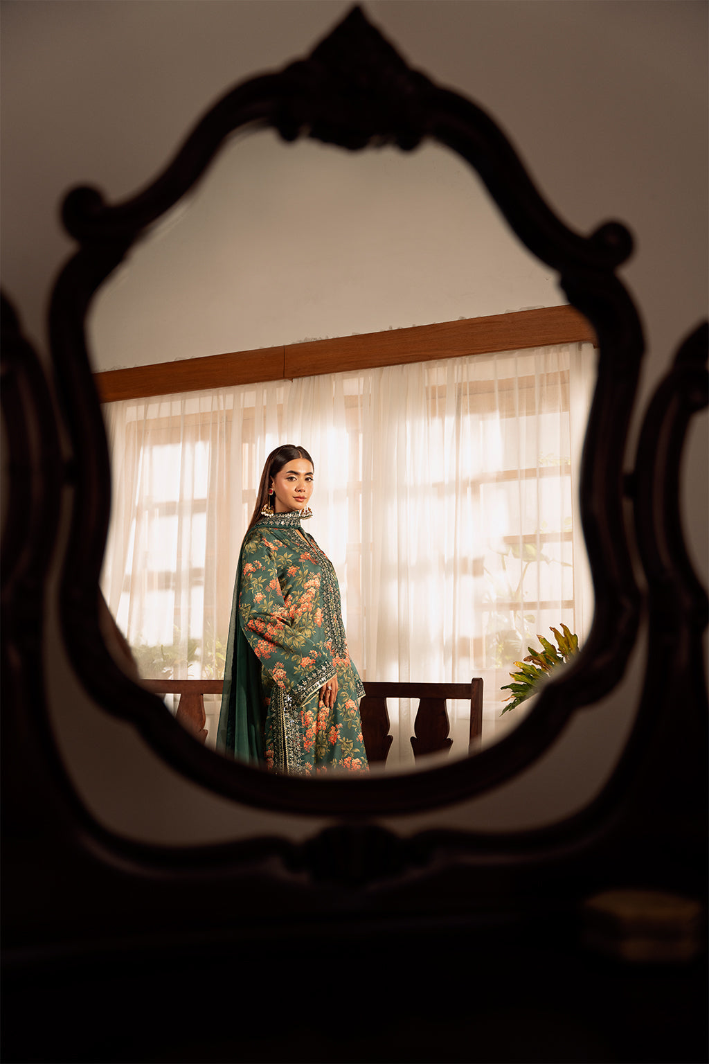 SHEENORA | OMAVI | UNSTITCHED SUMMER LAWN 3PC (SYT-505)