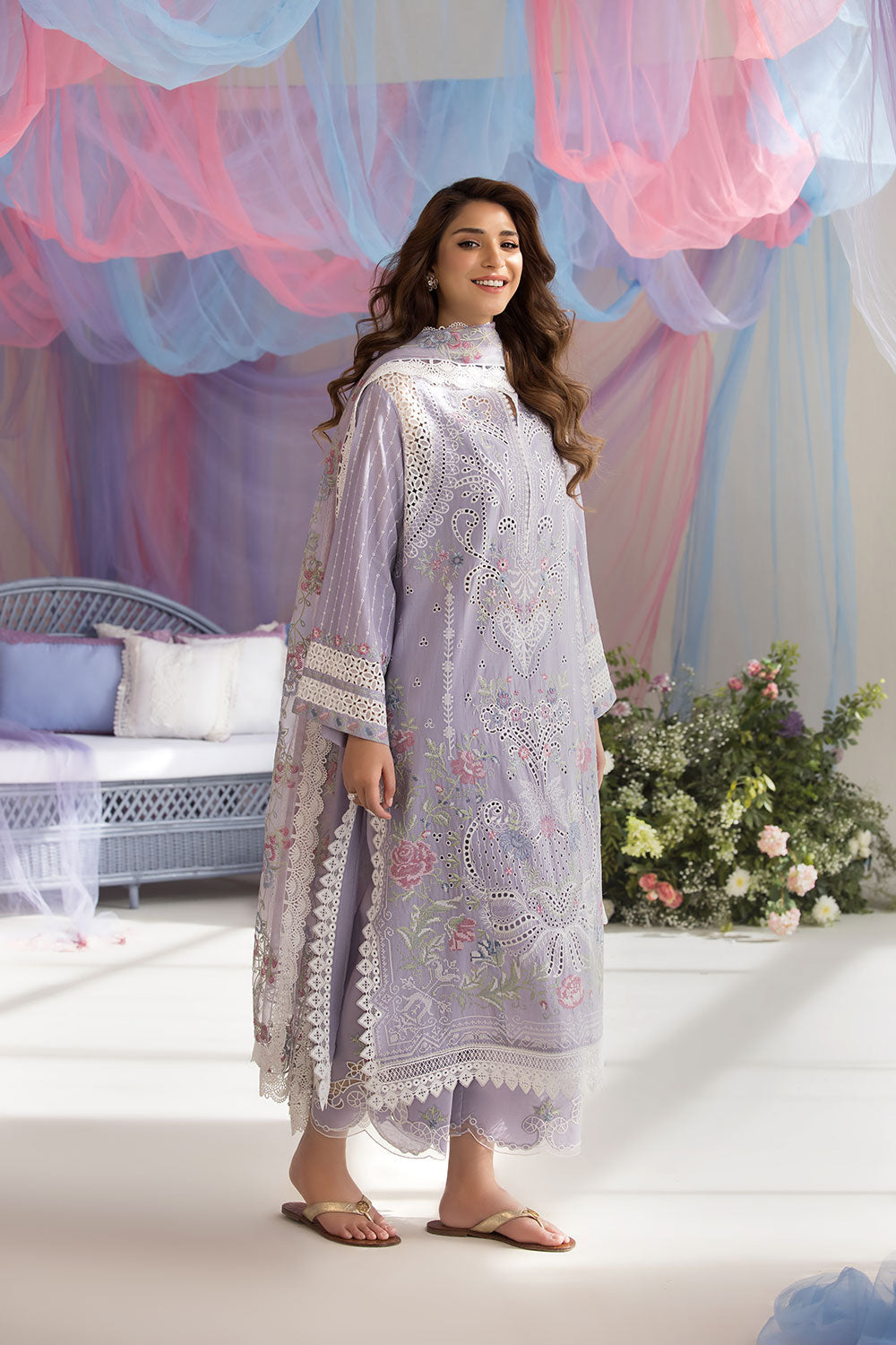 SOBIA NAZIR | LUXURY LAWN UNSTITCHED 3PC (SYT-523)