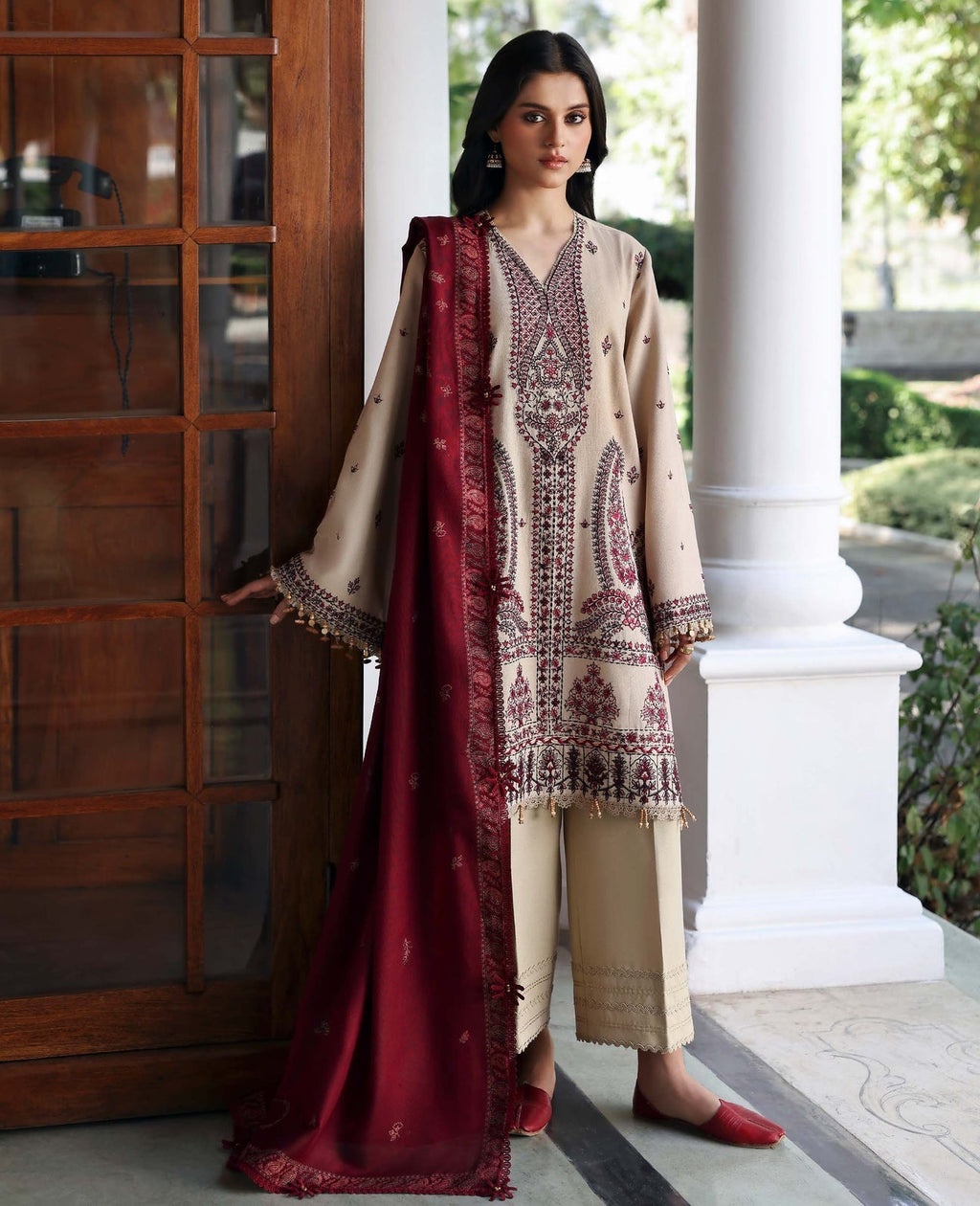 REPUBLIC | LIORA | UNSTITCHED LAWN 3PC (SYT-552)