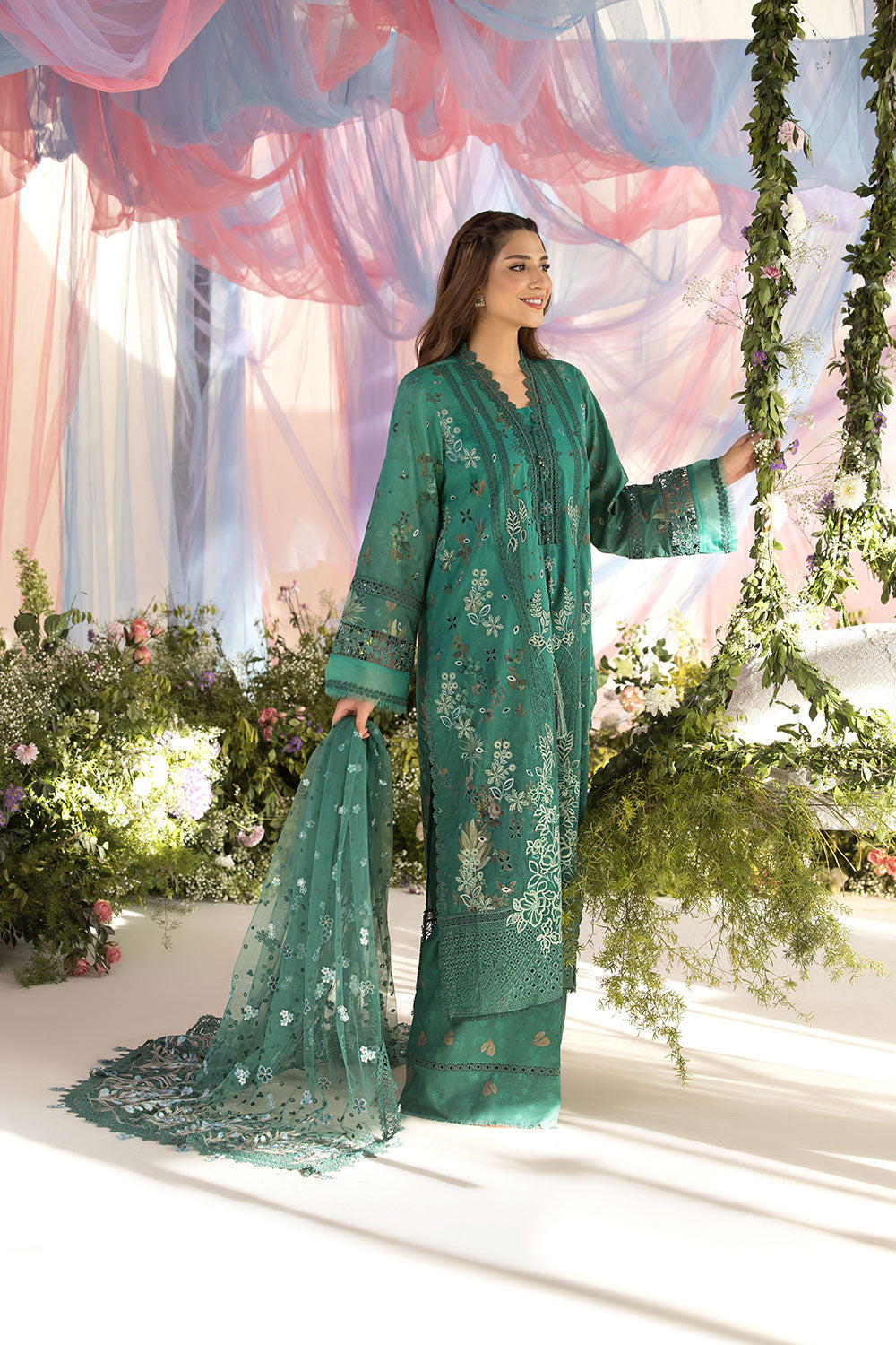 SOBIA NAZIR |UNSTITCHED LAWN 3PC | EID COLLECTION 2025 (SYT-482)