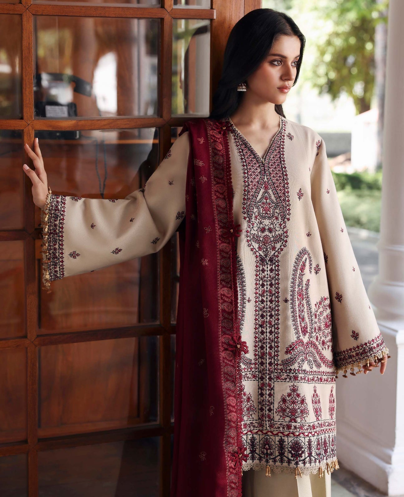 REPUBLIC | LIORA | UNSTITCHED LAWN 3PC (SYT-552)