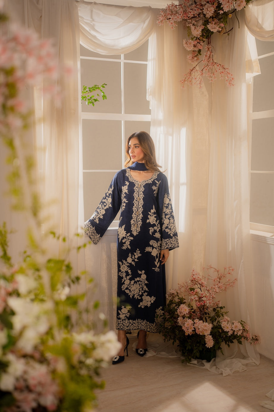 VINTAGE | KHWAAB ||UNSTITCHED LAWN 3PC (SYT-556)