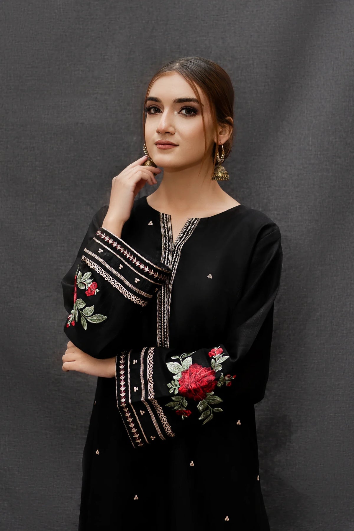 URGE-3PC DHANAK EMBROIDERED SHIRT WITH COUTRAI PRINTED SHAWL AND EMB TROUSER (SYT-211)