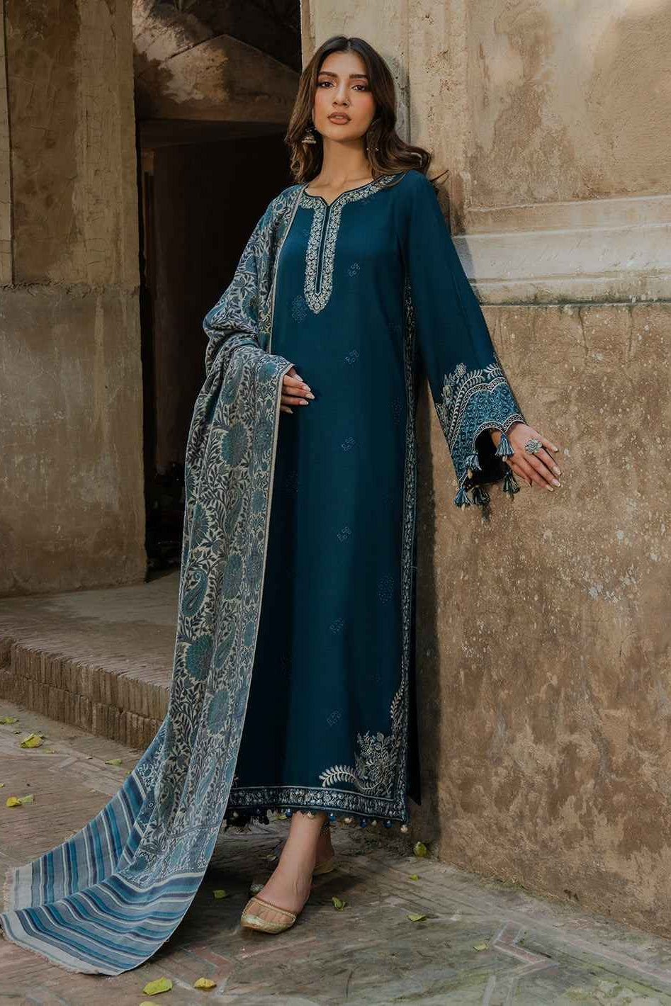 IZEL - 3 Piece Unstiched Embroidery Dhanak (SYT-223)