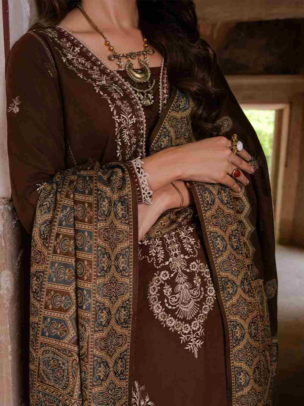 IZEL - 3 Piece Unstiched Embroidery Dhanak (SYT-228)