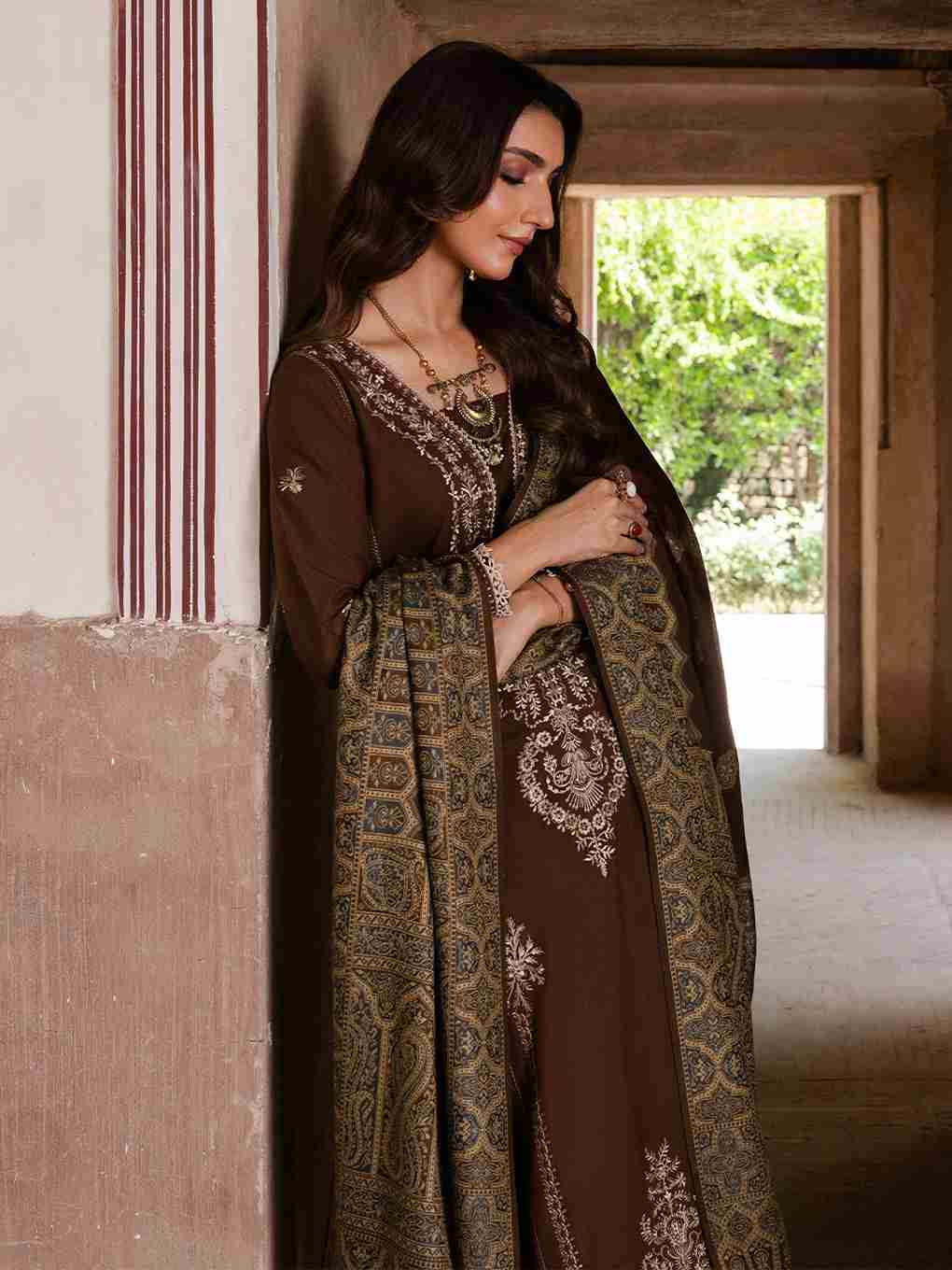 IZEL - 3 Piece Unstiched Embroidery Dhanak (SYT-228)