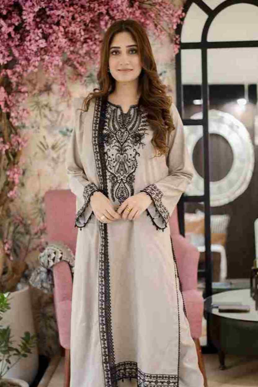 LIBAS - 3 Piece Unstiched Embroidery Dhanak (SYT-229)