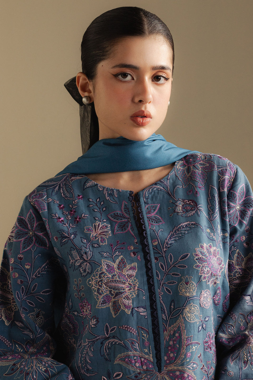 COCO BY ZARA SHAHJAHAN LUXURY UNSTITCHED WINTER DHANAK EMBROIDERED 3PC WITH WOOL PRINTED SHAWL (SYT-238)