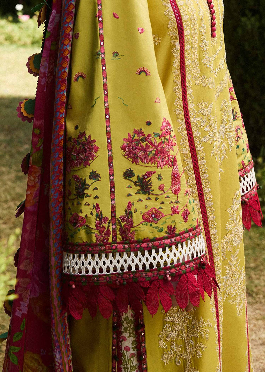 HUSSAIN REHAR - LUXURY UNSTITCHED DHANAK EMBROIDERED 3PC WITH PRINTED SHAWL (SYT-239)