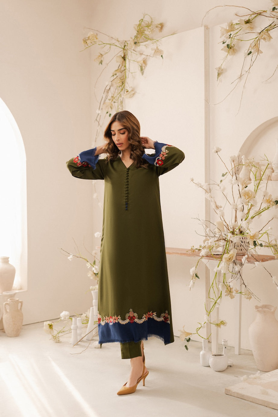 QASWA - 3PC DHANAK EMBROIDERED SHIRT WITH DHANAK SHAWL AND TROUSER (SYT-240)