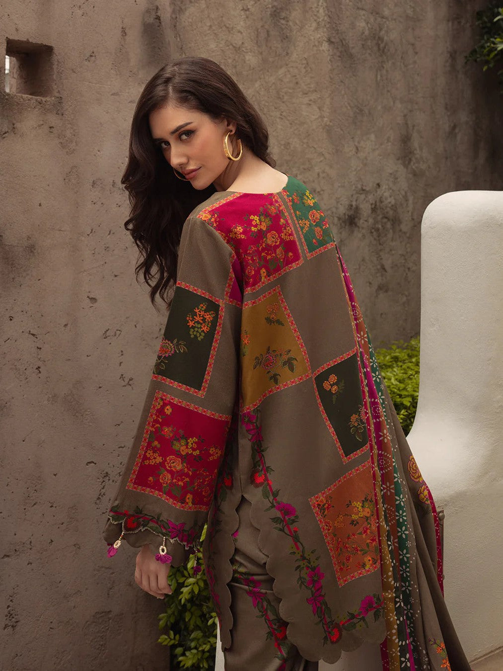 CHARIZMA UNSTITCHED SILK 3PC WITH PRINTED DUPATTA (SYT-243)