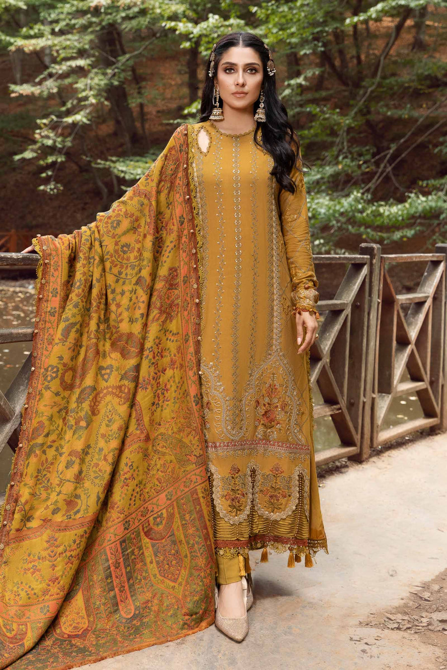 MARIA B 3PC EMBROIDERED DHANAK WITH PRINTED SHAWL