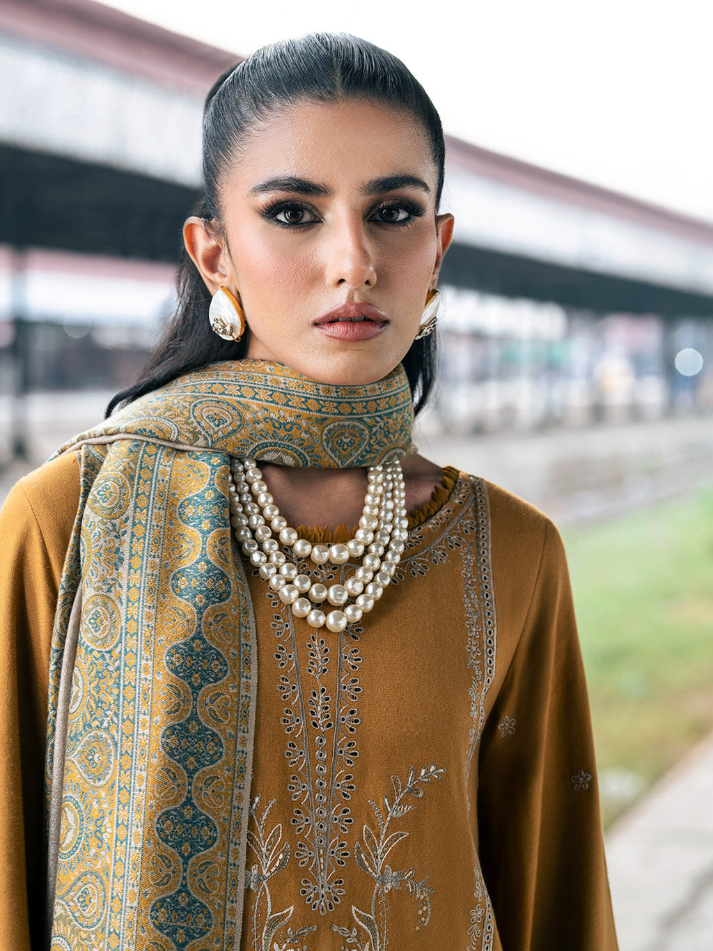 IZEL-3PC DHANAK EMBROIDERED SHIRT WITH COUTRAI PRINTED SHAWL & TROUSER (SYT-126)