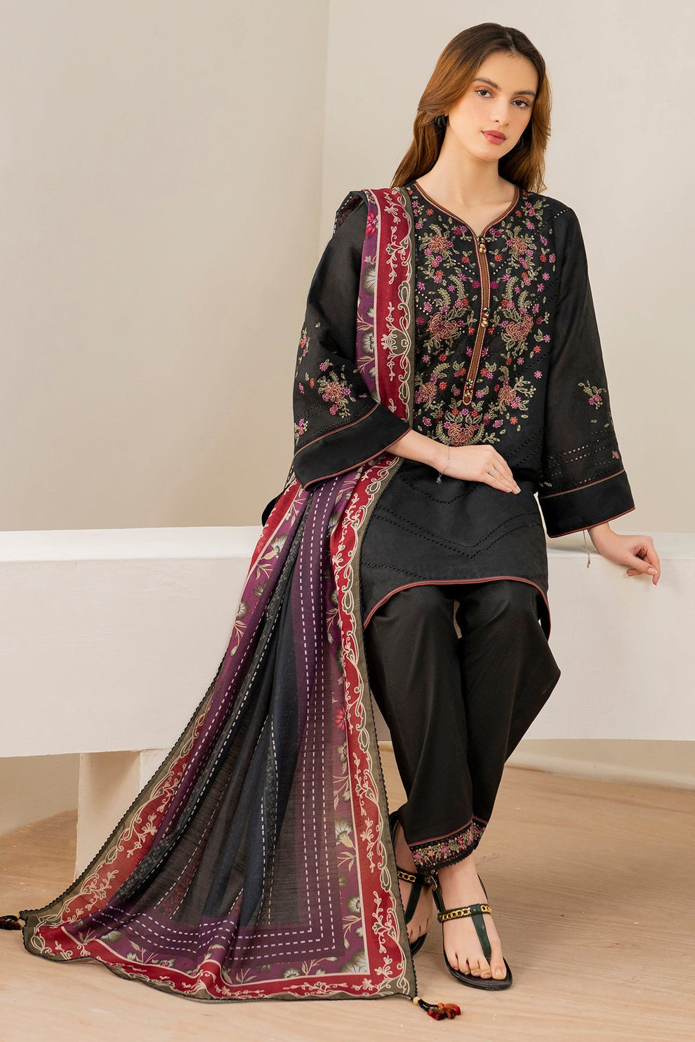 JAZMIN WINTER - UNSTITCHED DHANAK EMBROIDERED 3PC WITH COTRAI PRINTED SHAWL (SYT-147)