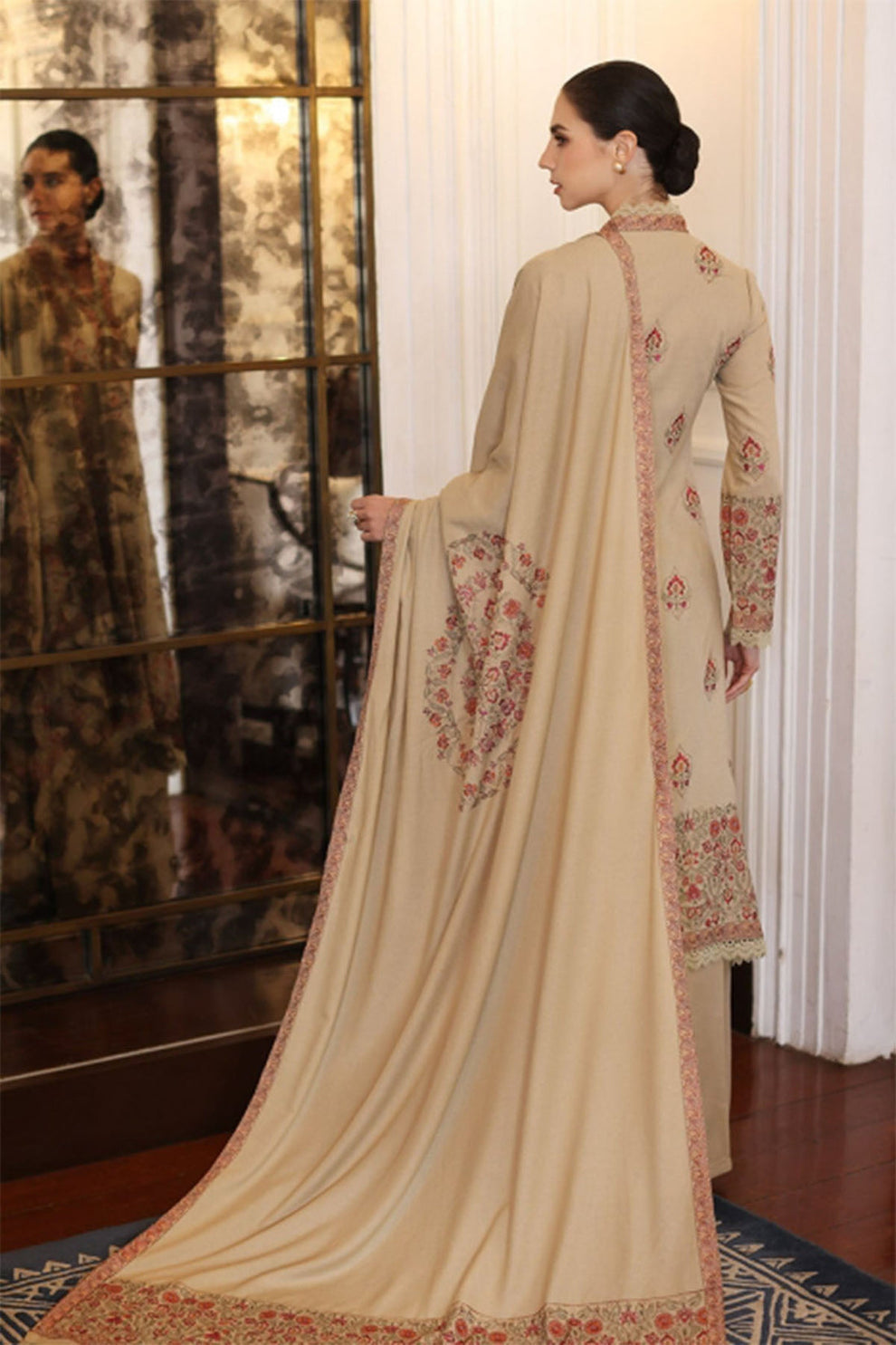 BAREEZE WINTER - DHANAK UNSTITCHED 3PC WITH HEAVY EMBROIDERED SHAWL (SYT-148)