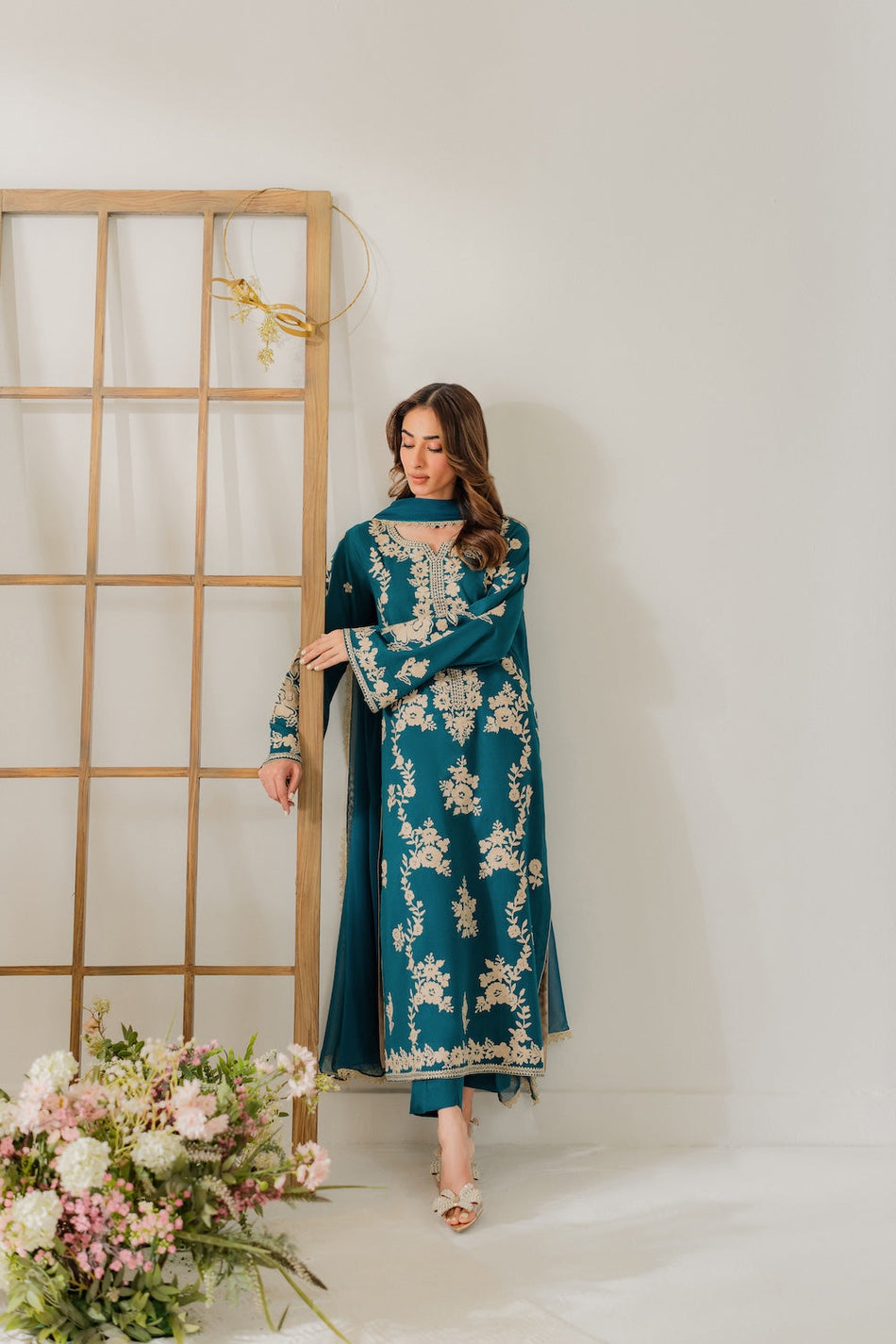 VINTAGE-3PC DHANAK EMBROIDERED SHIRT WITH BAMBER CHIFFON DUPATTA AND TROUSER (SYT-155)