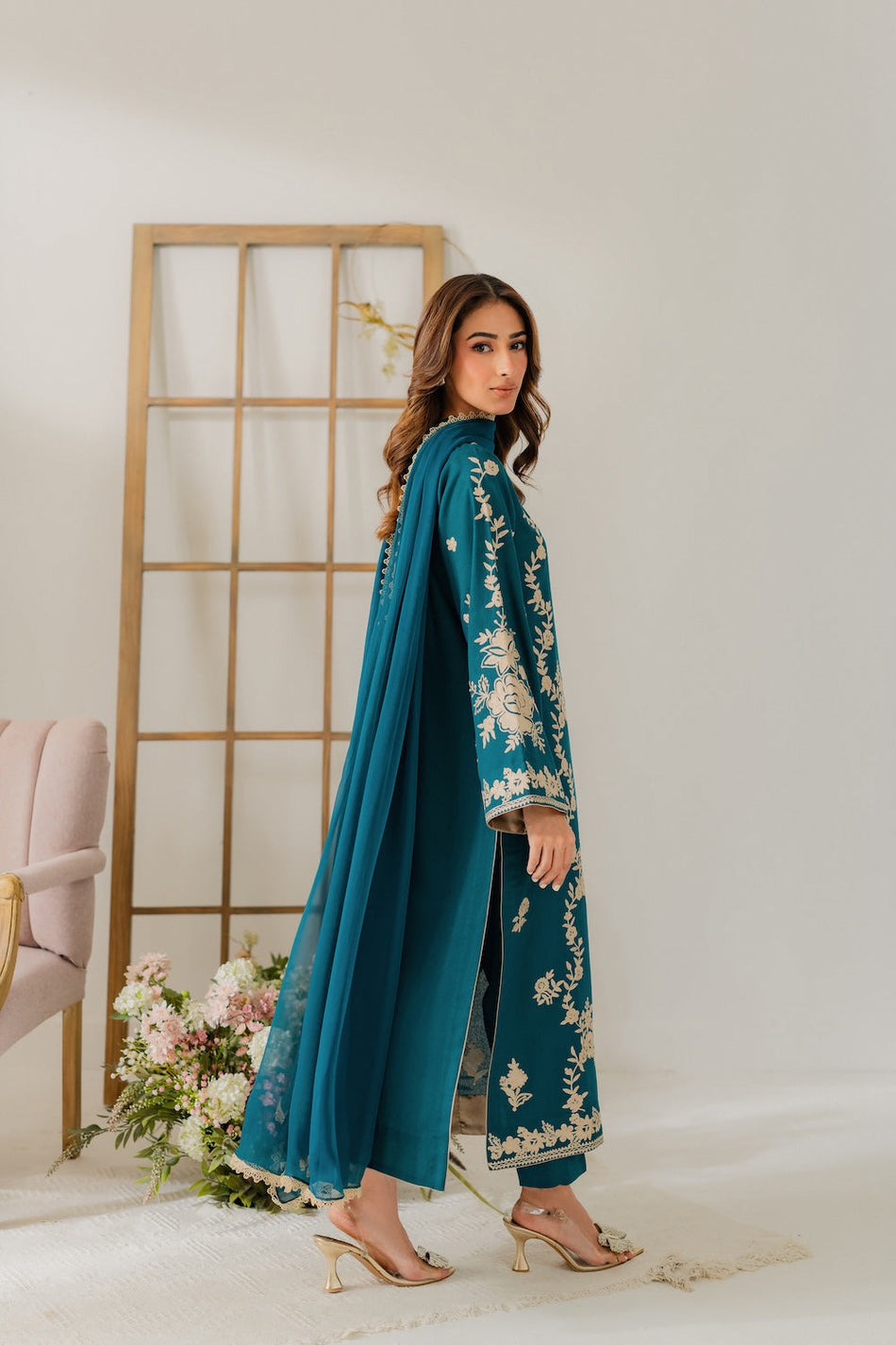 VINTAGE-3PC DHANAK EMBROIDERED SHIRT WITH BAMBER CHIFFON DUPATTA AND TROUSER (SYT-155)