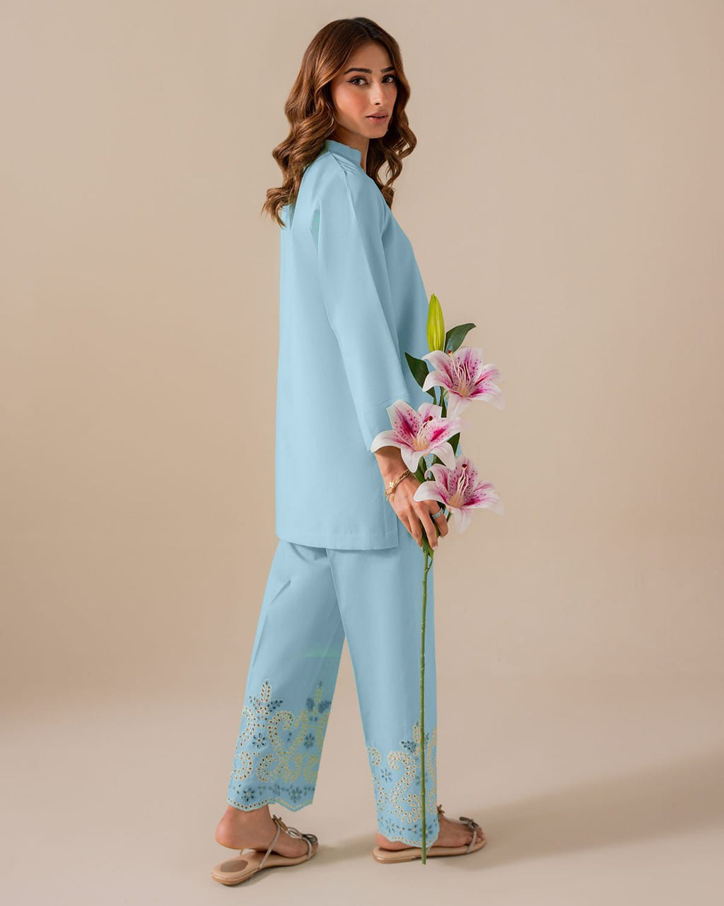 BATIK - Unstitched Luxury Dhanak Embroidered 2PC Suit (SYT-171)