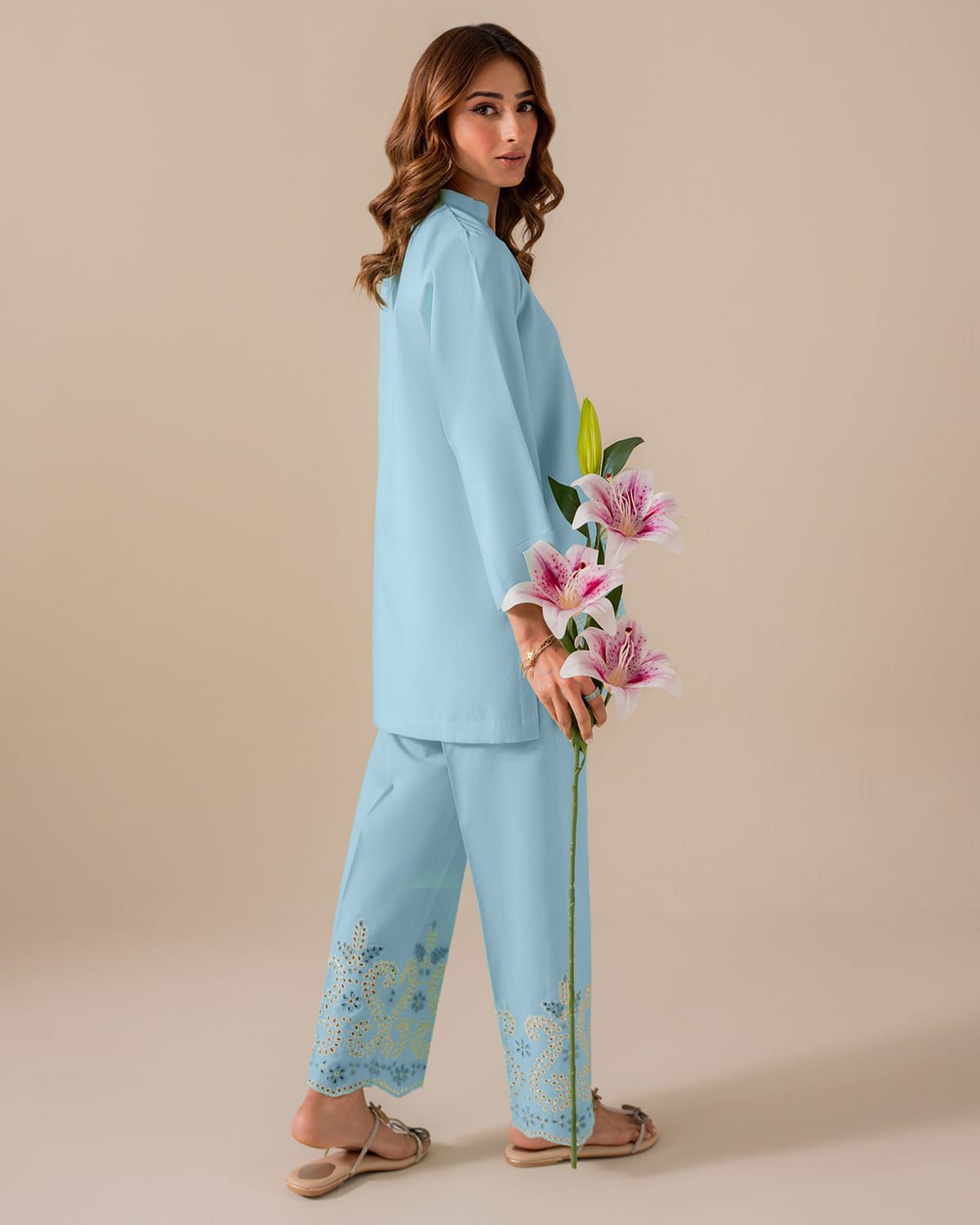 BATIK - Unstitched Luxury Dhanak Embroidered 2PC Suit (SYT-171)