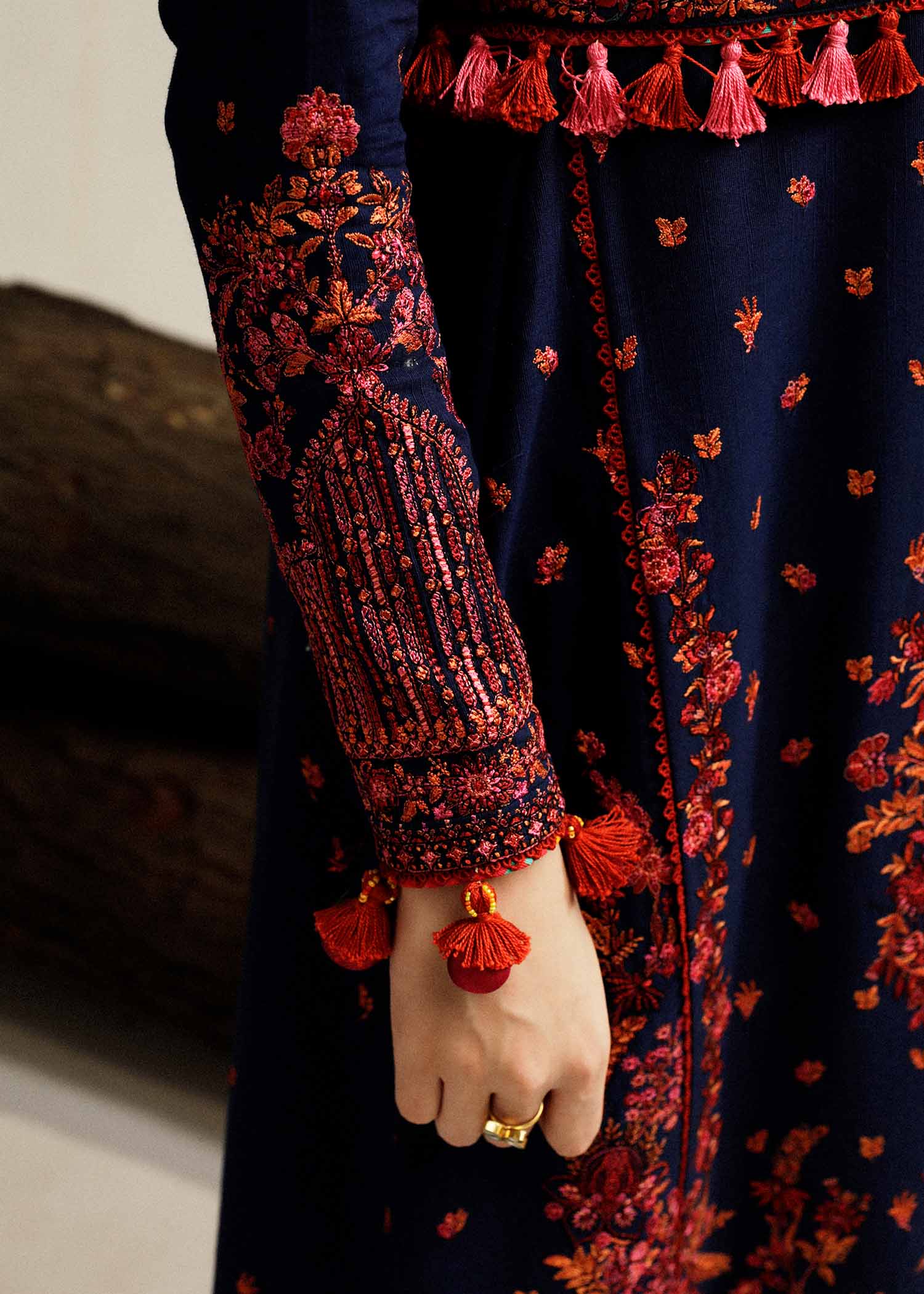 Hussain Rehar - UNSTITCHED 3PC Embroidered Dhanak Suit with Printed Shawal (SYT-187)