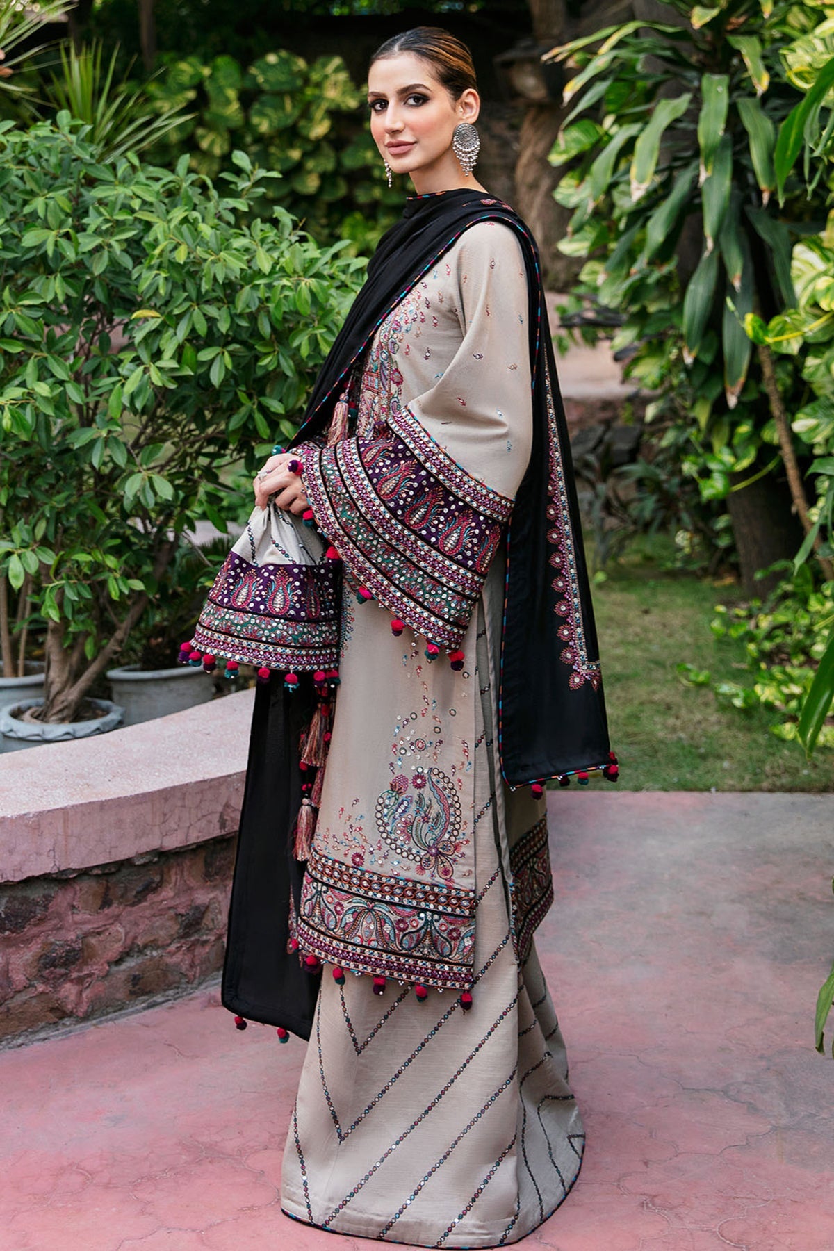 JAZMIN - UNSTITCHED Luxury Embroidered Dhanak 3pc with Embroidered Dhanak Emb Shawl (SYT-190)