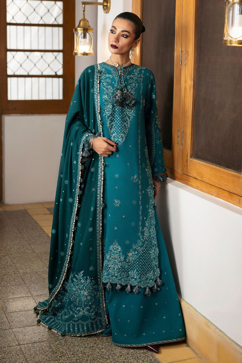 HUSSAIN REHAR - LUXURY UNSTITCHED DHANAK EMBROIDERED 3PC WITH DHANAK EMBROIDERED SHAWL (SYT-203)