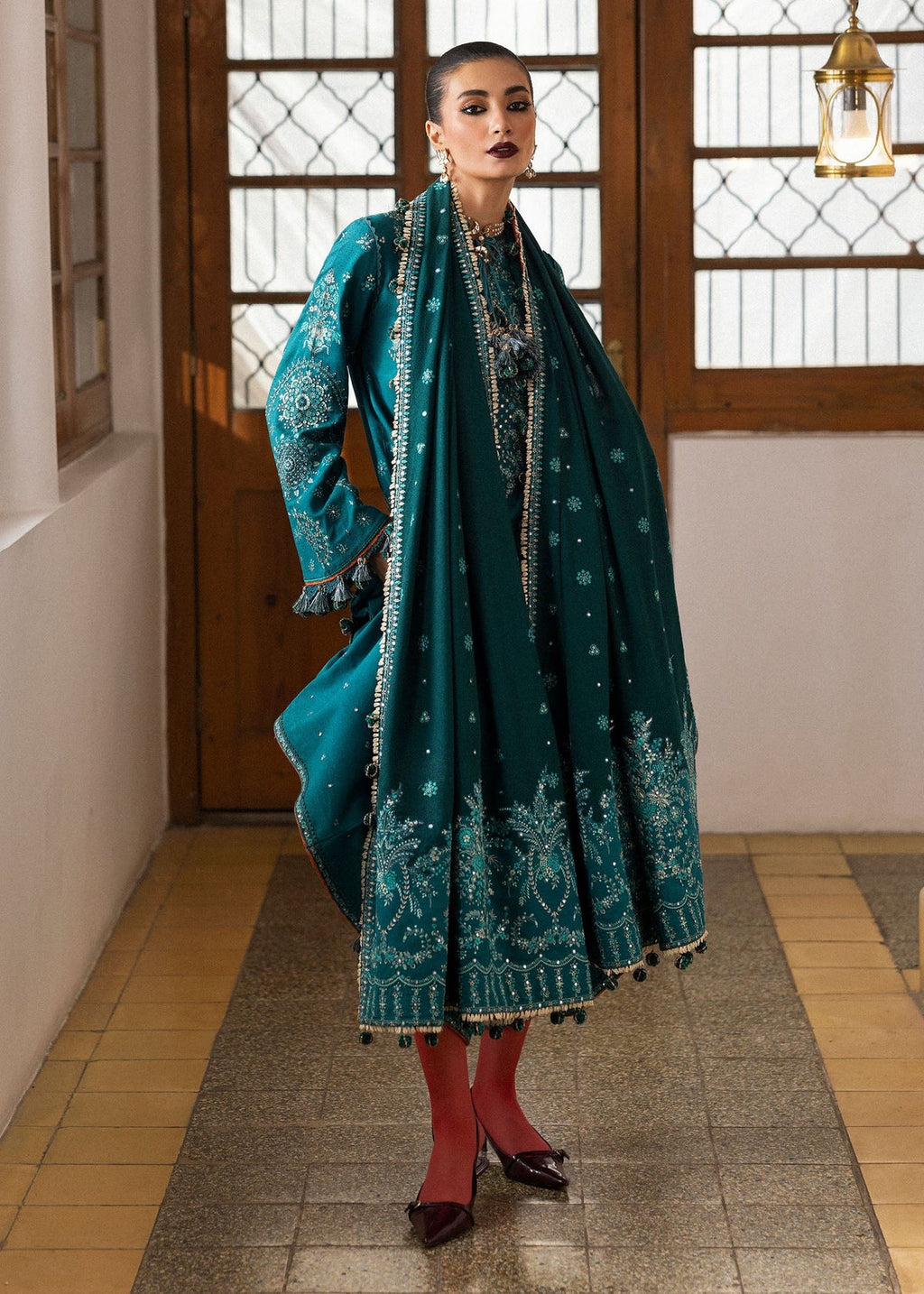 HUSSAIN REHAR - LUXURY UNSTITCHED DHANAK EMBROIDERED 3PC WITH DHANAK EMBROIDERED SHAWL (SYT-203)